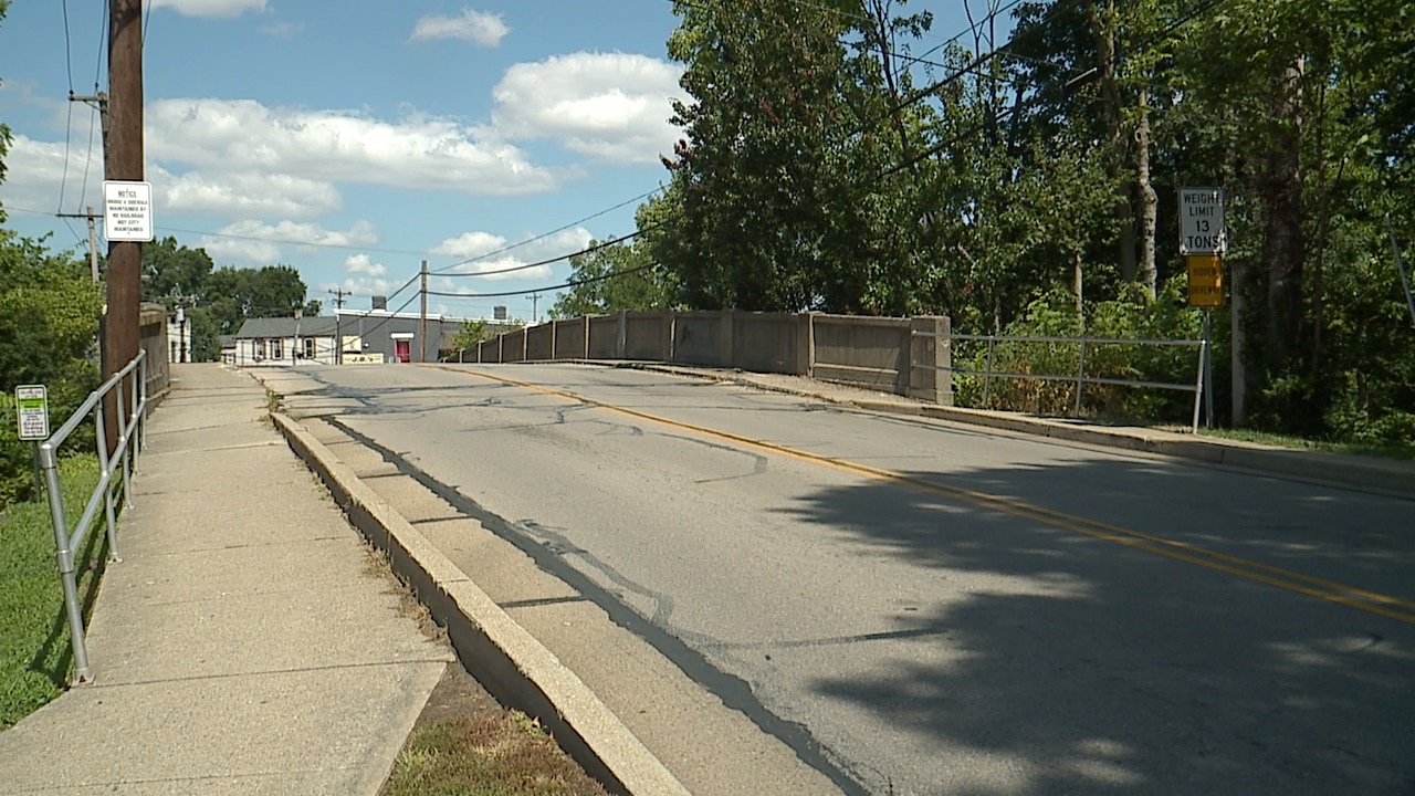 GARVEY BRIDGE4.jpg