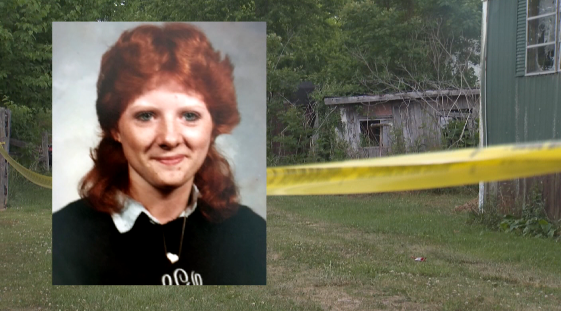 Mother, son plead not guilty in 1992 cold case of Anna Lee Manning