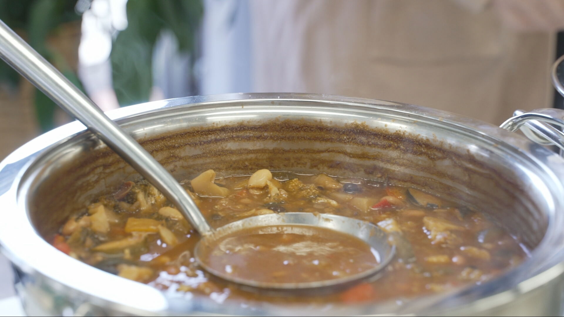 Free chili meal_frame_17221.jpeg