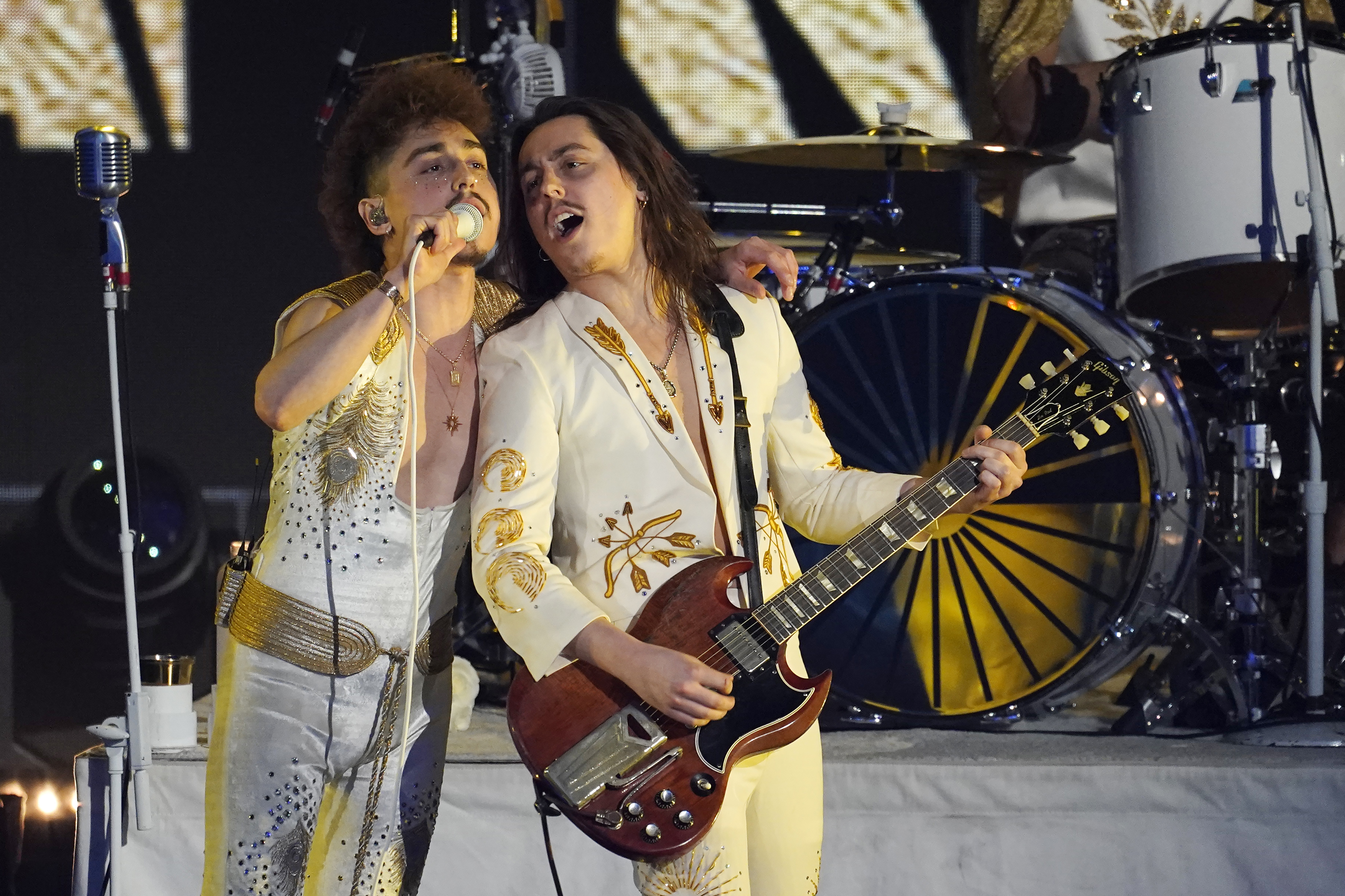 Josh Kiszka, Jake Kiszka