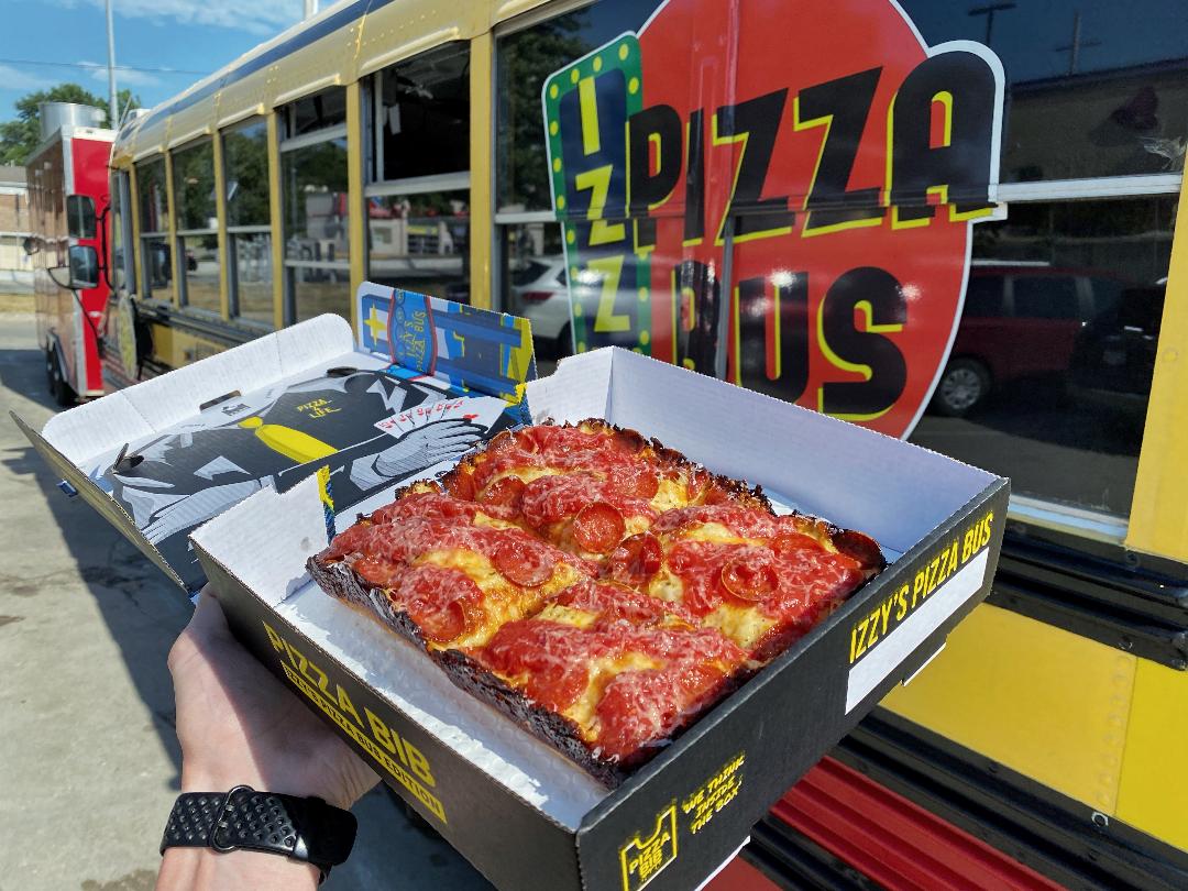 Izzy's Pizza Bus Pepperoni Pizza by Bus
