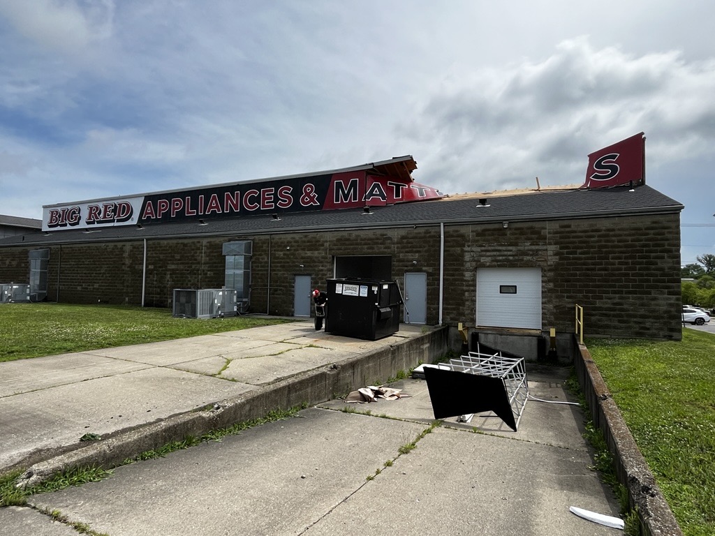 Structural damage at Big Red Appliances and Mattresses in Florence due to overnight storms