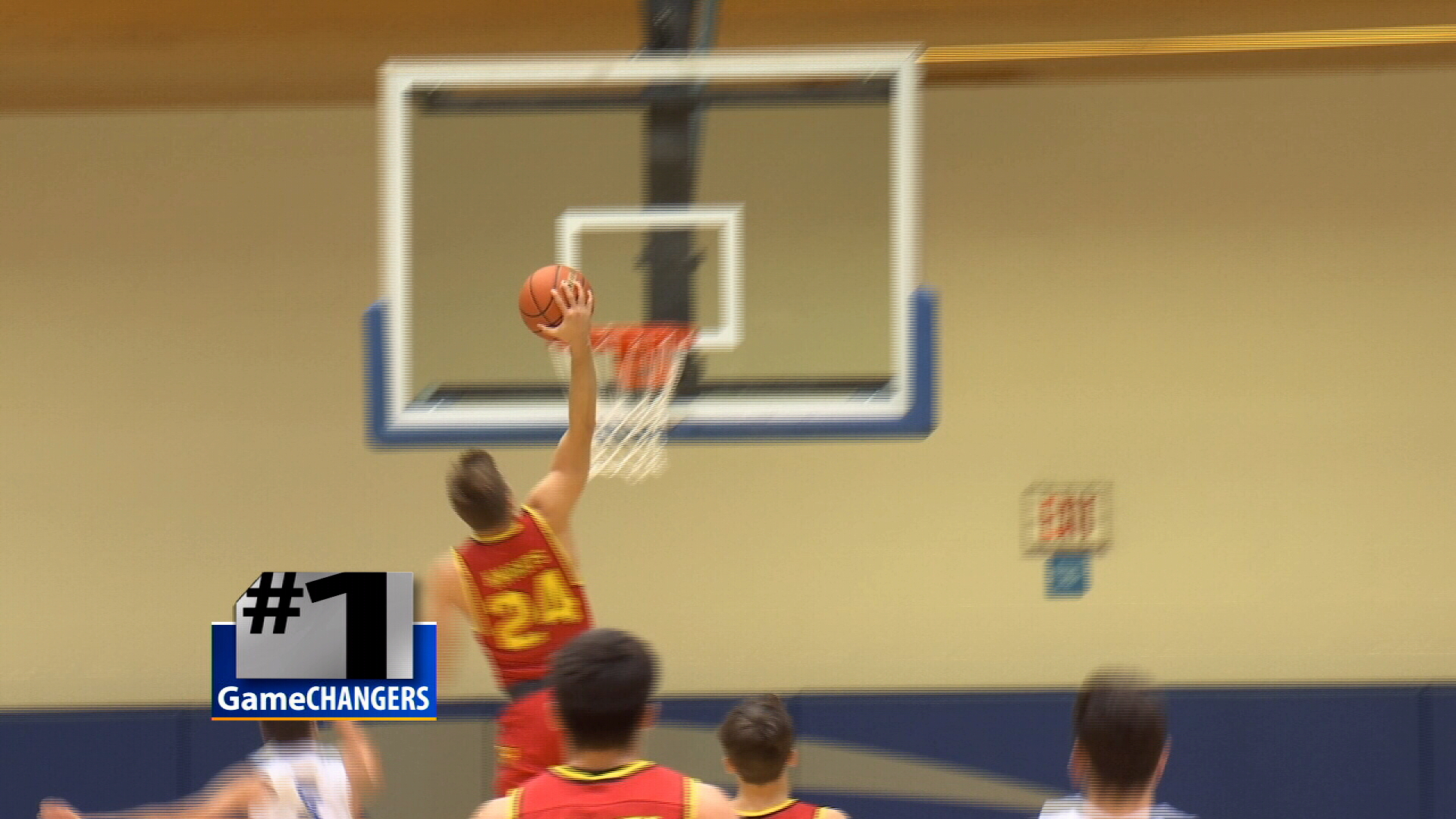 Rollie Worster dunk