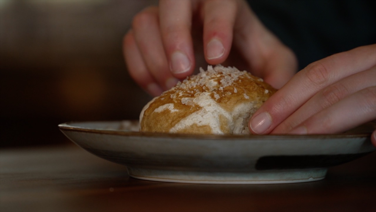 gluten free soft pretzel.jpg