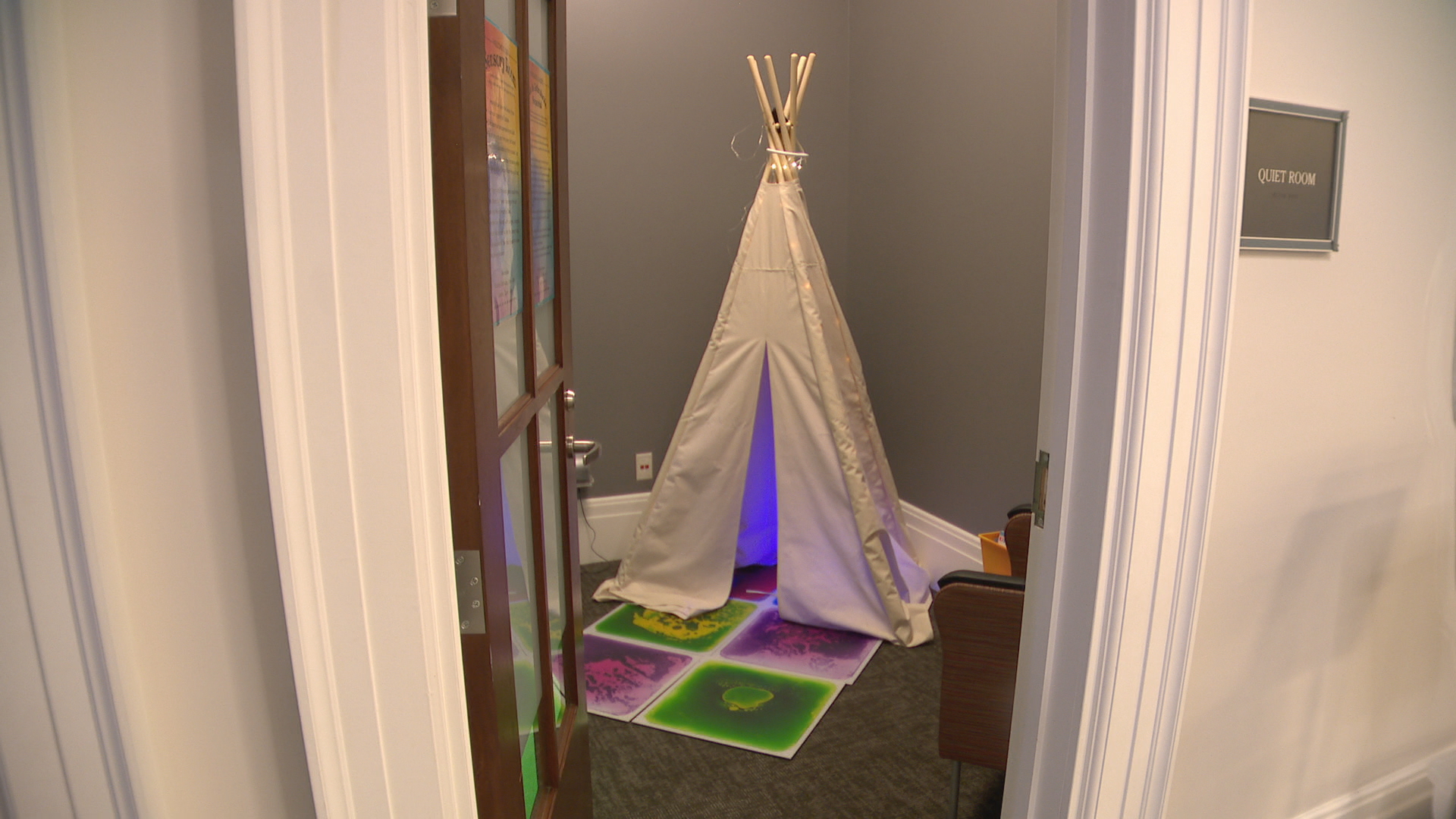Nashville Public Library opens new sensory room for children