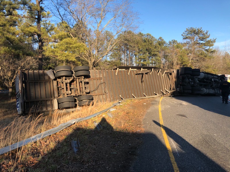 tractor trailer crash.jpg