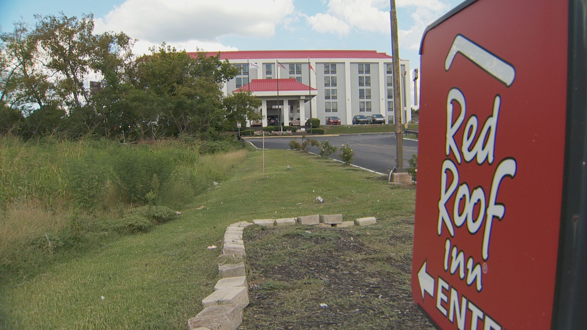 EXTERIORS RedRoofInn_frame_6635.jpeg