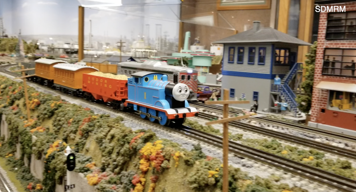 thomas the tank train station