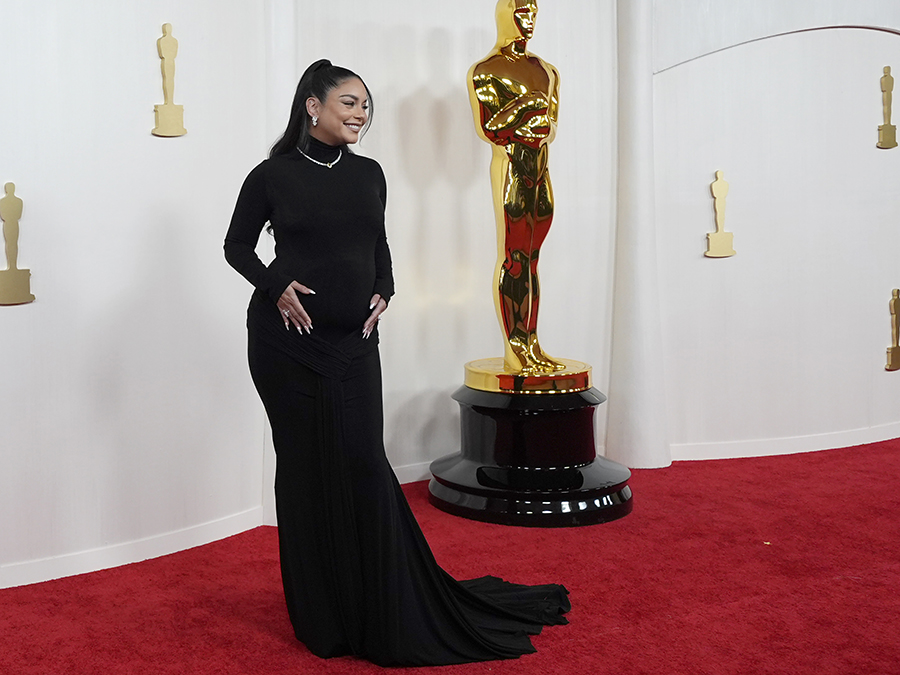 Vanessa Hudgens oscars baby