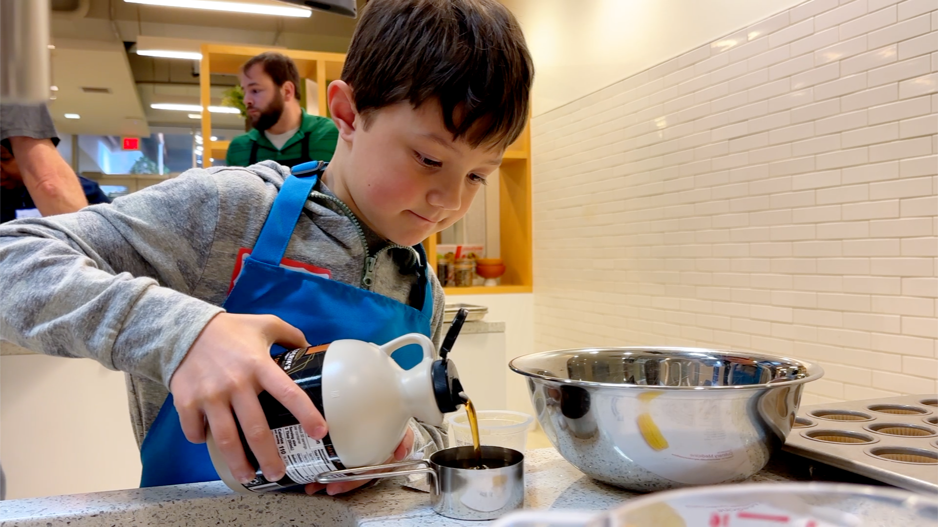 'It's something they can do at home': Taste Buddies teaches families to make healthy holiday eats 