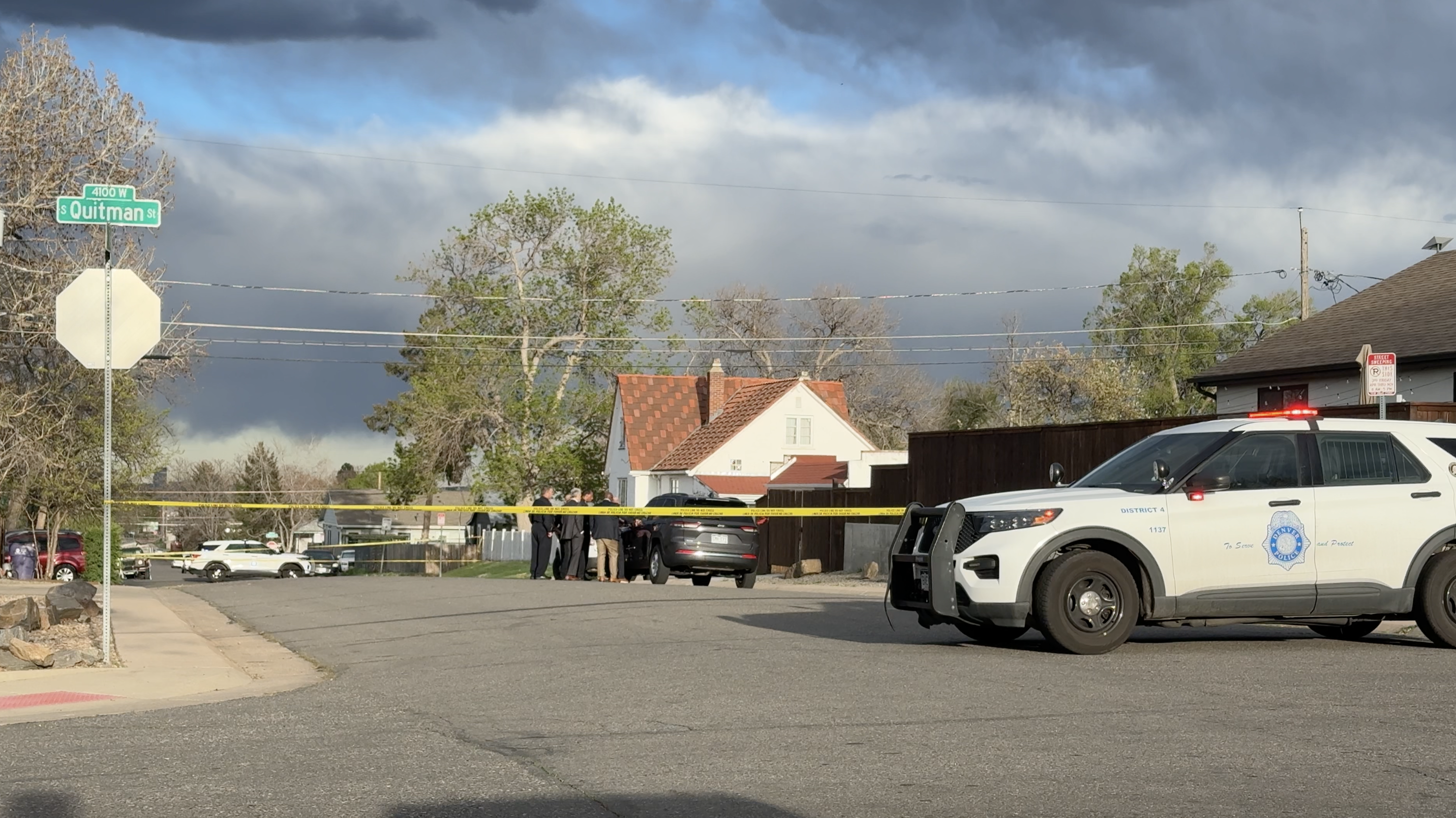 1000 blk of S Quitman Denver OIS