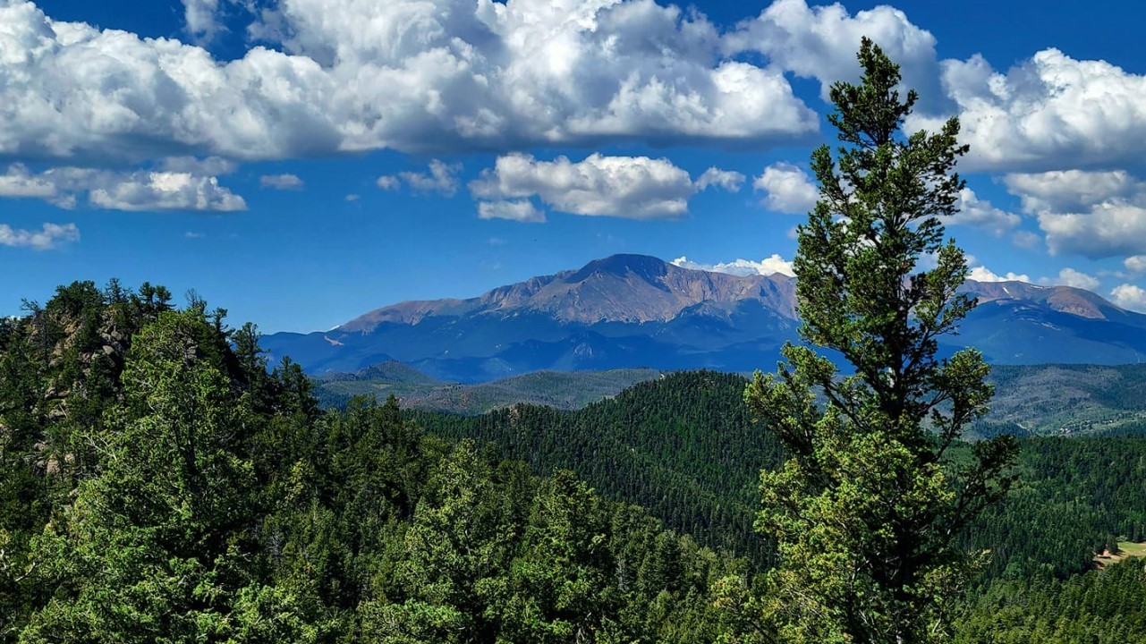 Pikes Peak summer view