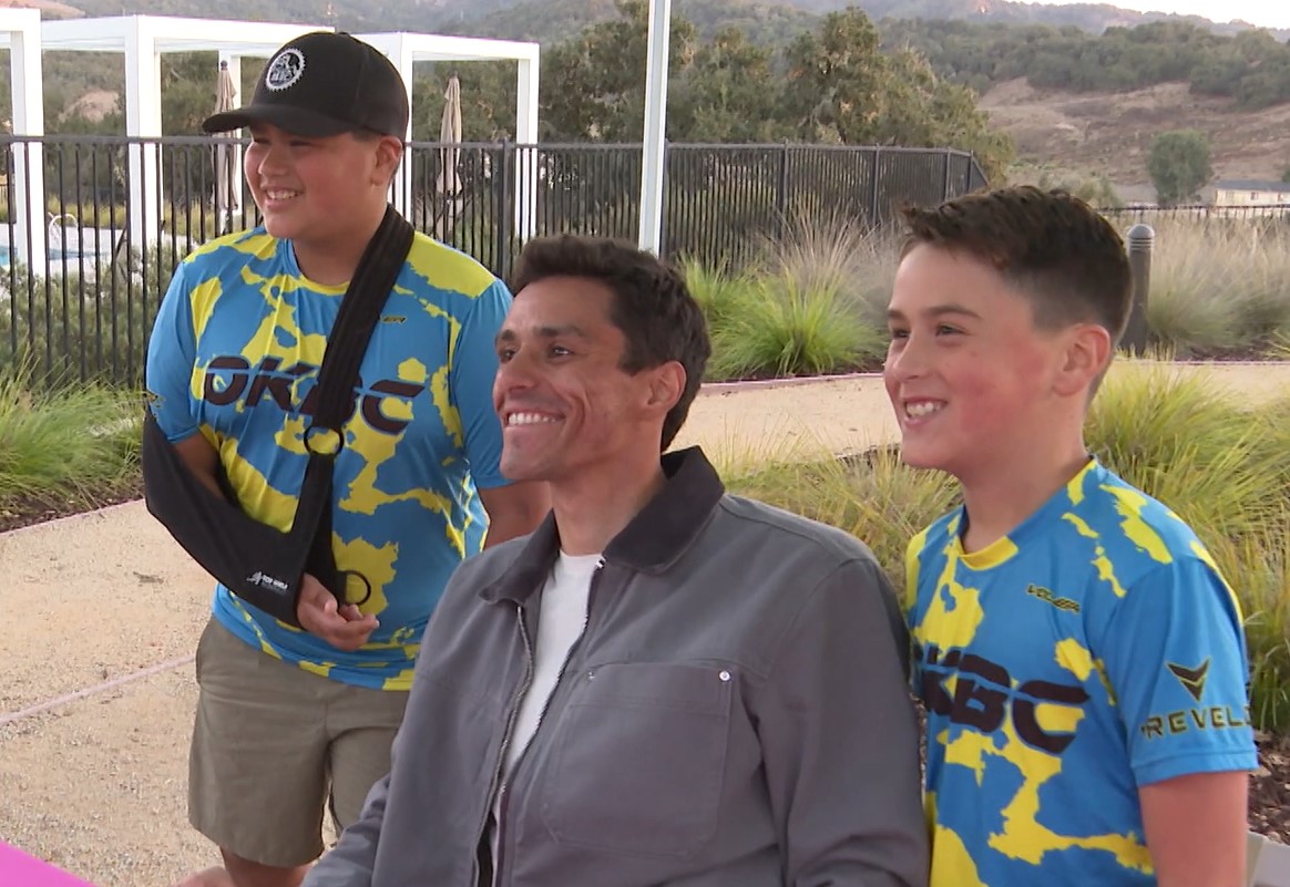 Chris Blevins meet and greet.jpg