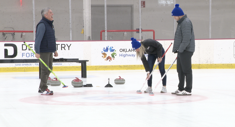 Curling at WeStreet Ice