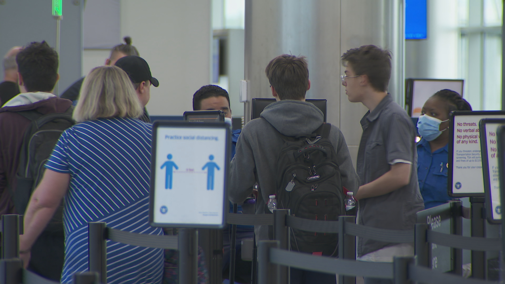 Labor Day marks end to busy travel weekend