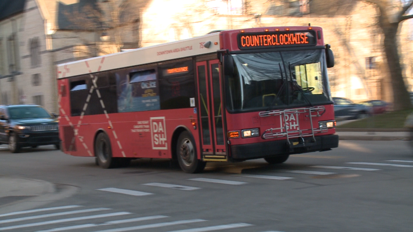 Grand Rapids Dash bus