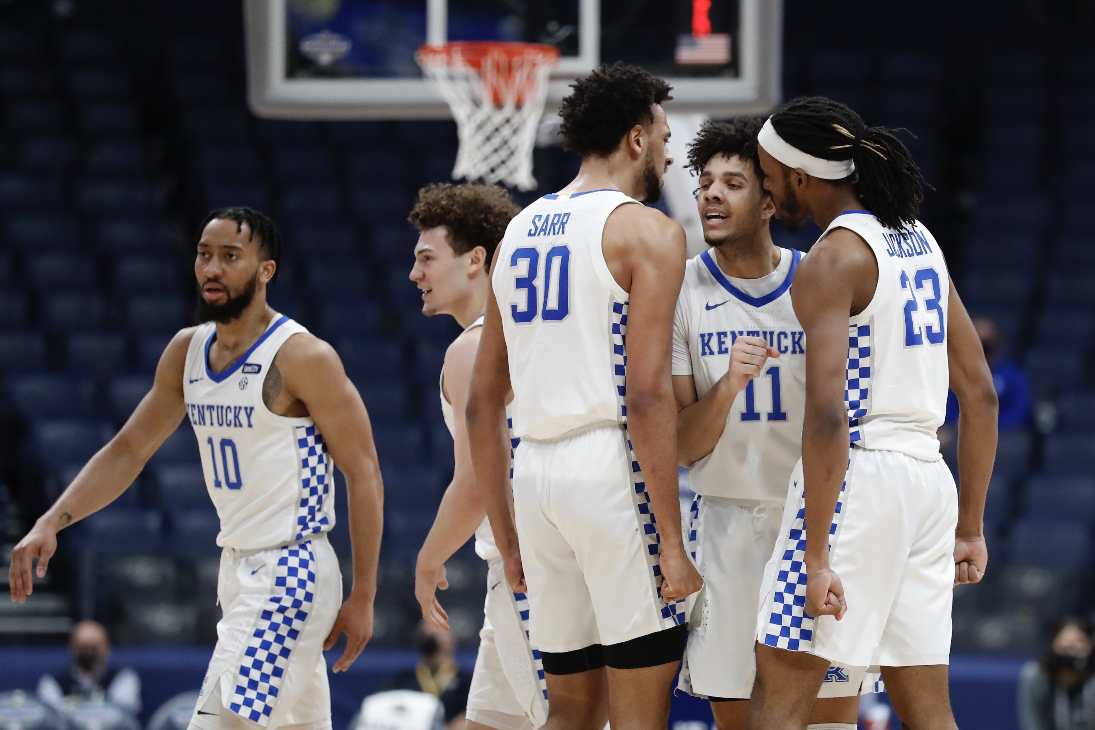 Kentucky loses 74-73 to Mississippi State