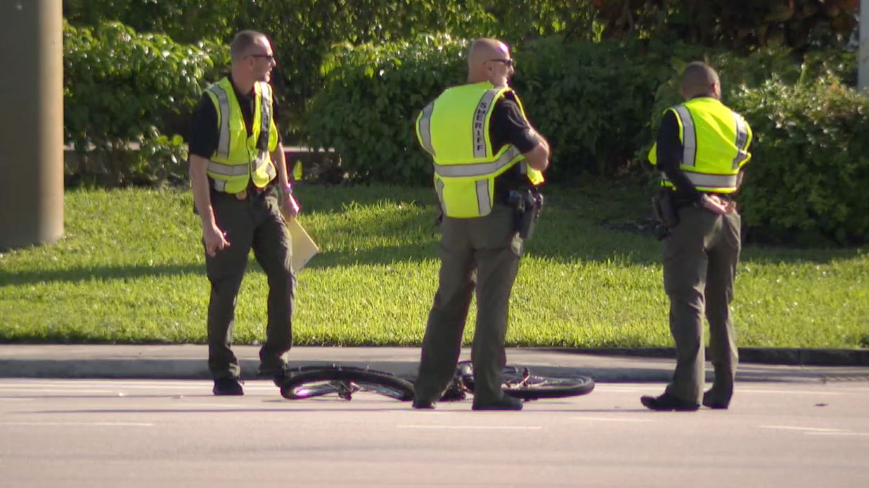 Palm Beach County deputies investigate a crash that killed a bicyclist at the intersection of Military Trail and Lantana Road on March 29, 2024.