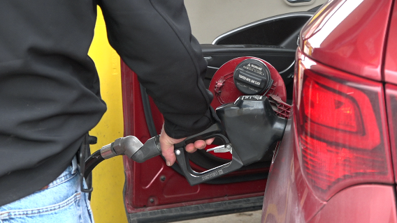 Gas pump