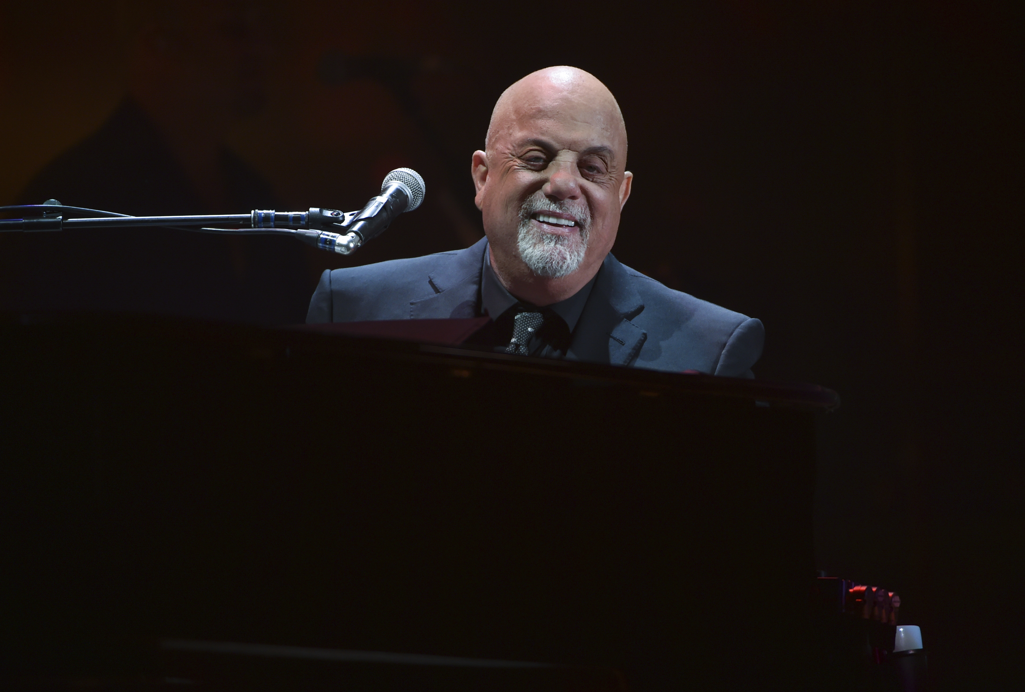 Billy Joel performs at Madison Square Garden in 2018