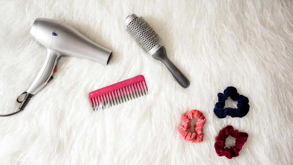 hair brush generic.png