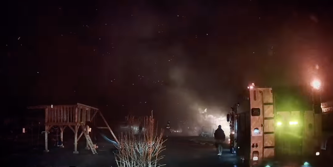 Firefighters stop structure fire from spreading to Frenchtown home
