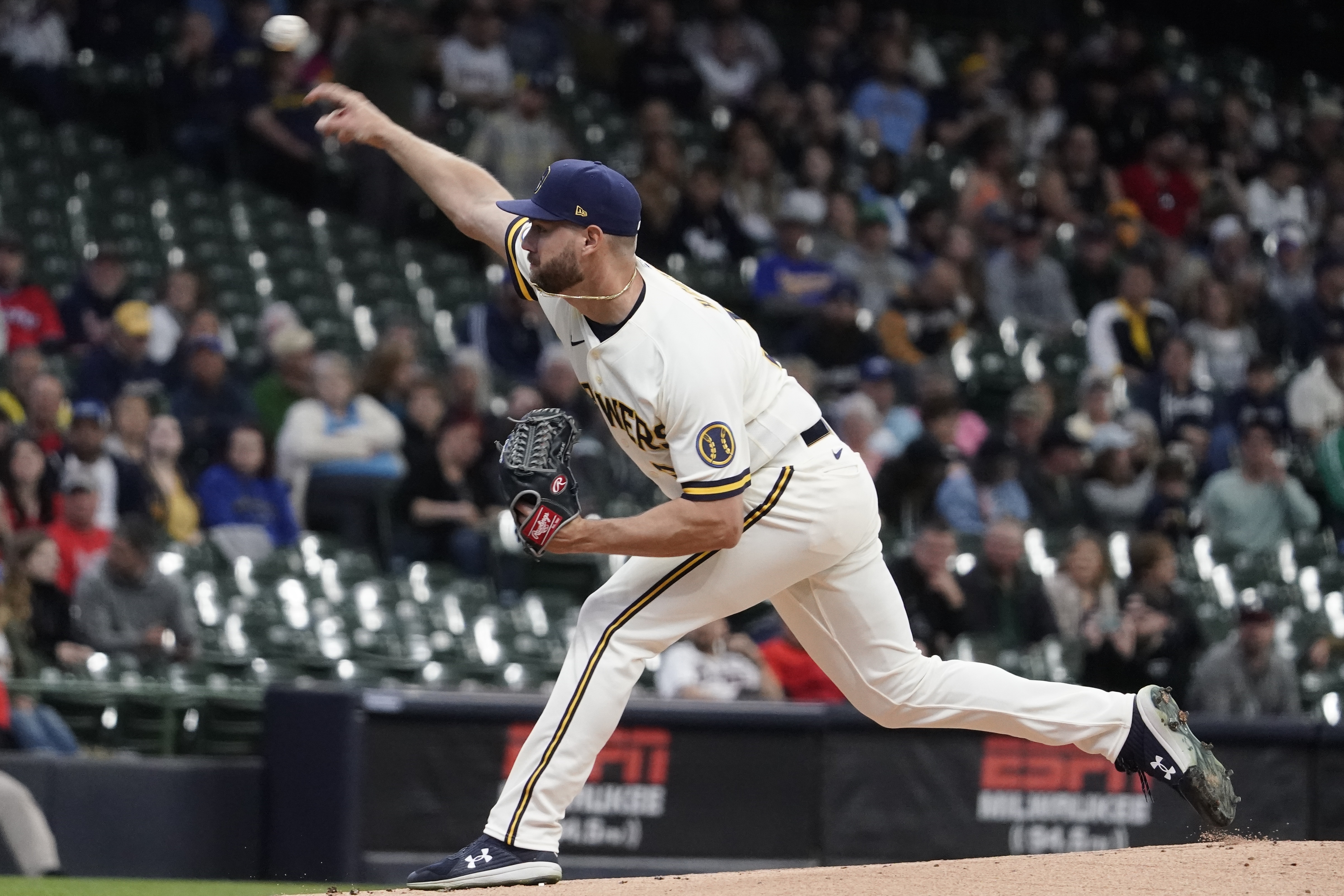 Braves Brewers Baseball