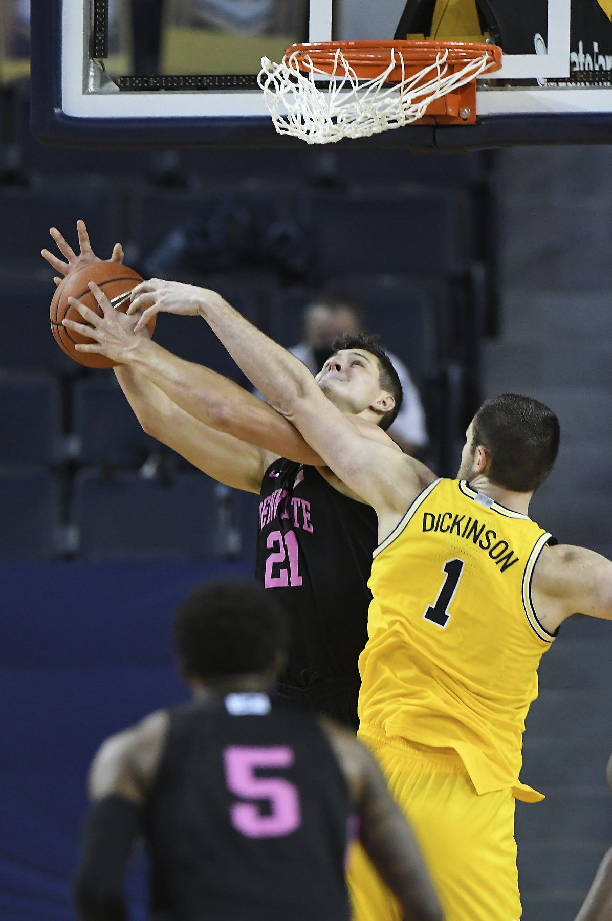 Penn St Michigan Basketball