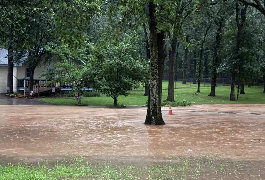 Starmye Railey flood Talhequah.jpg