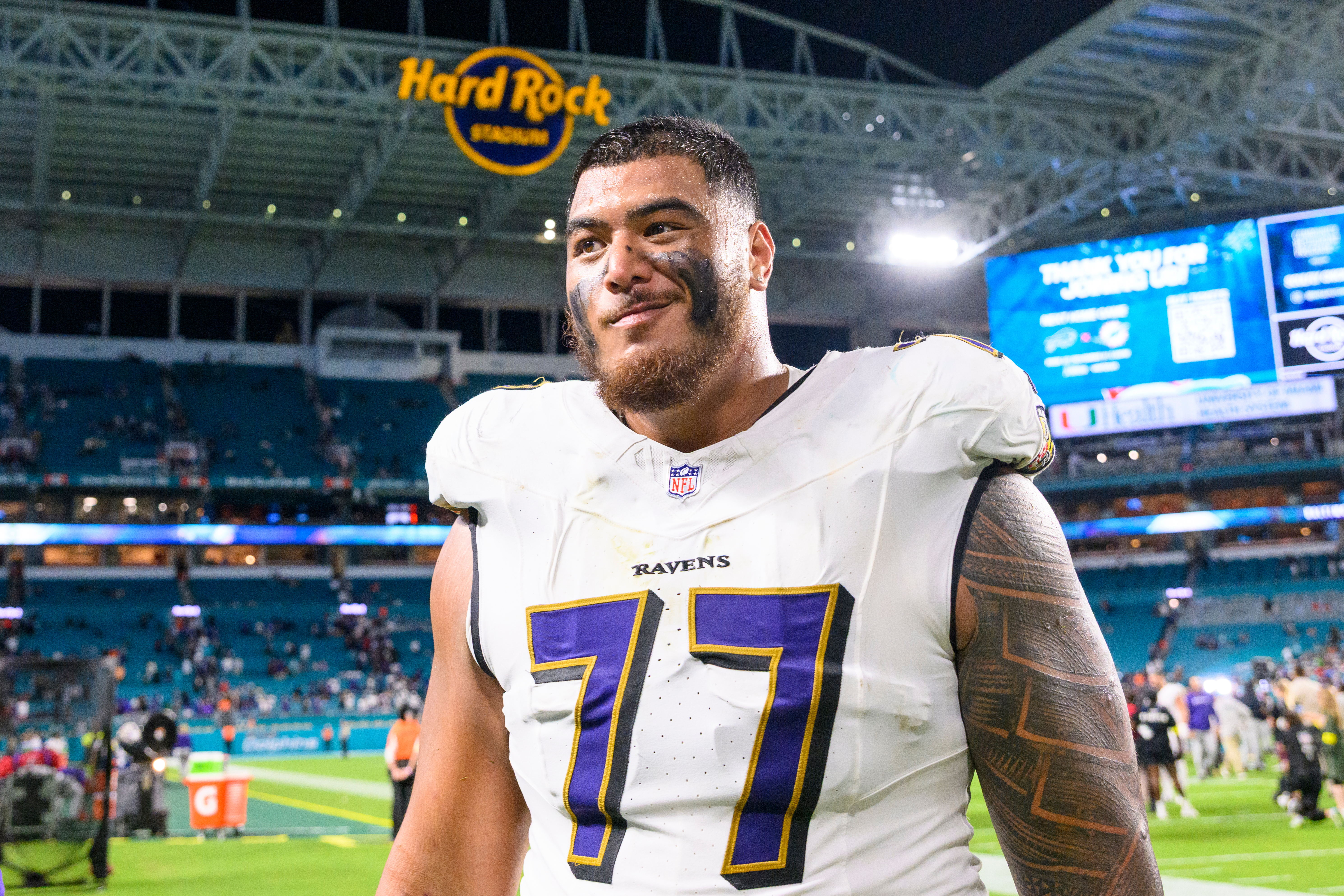 Daniel Faalele