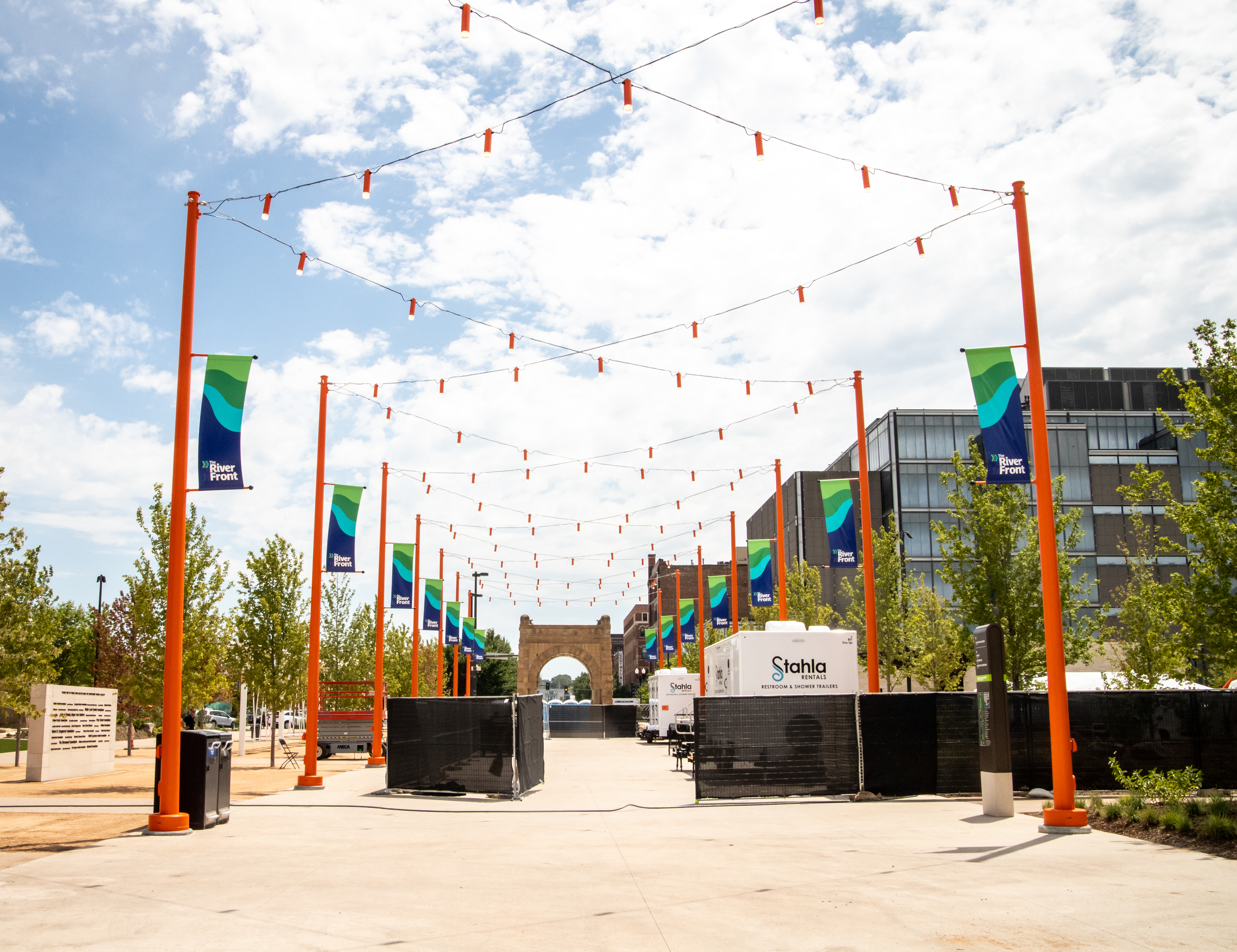 Gene Leahy Mall features