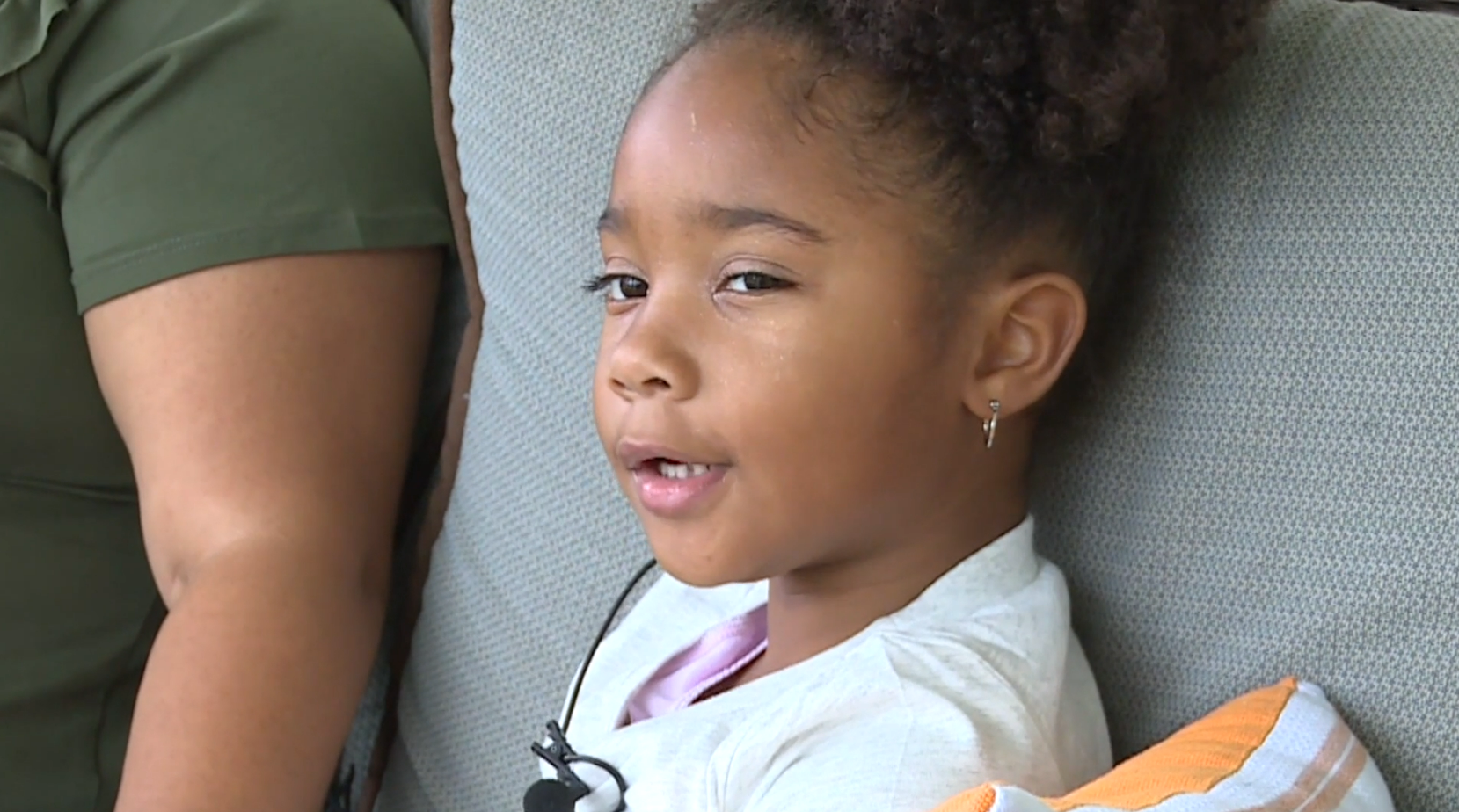 Community rallies around young girl with rare brain cancer