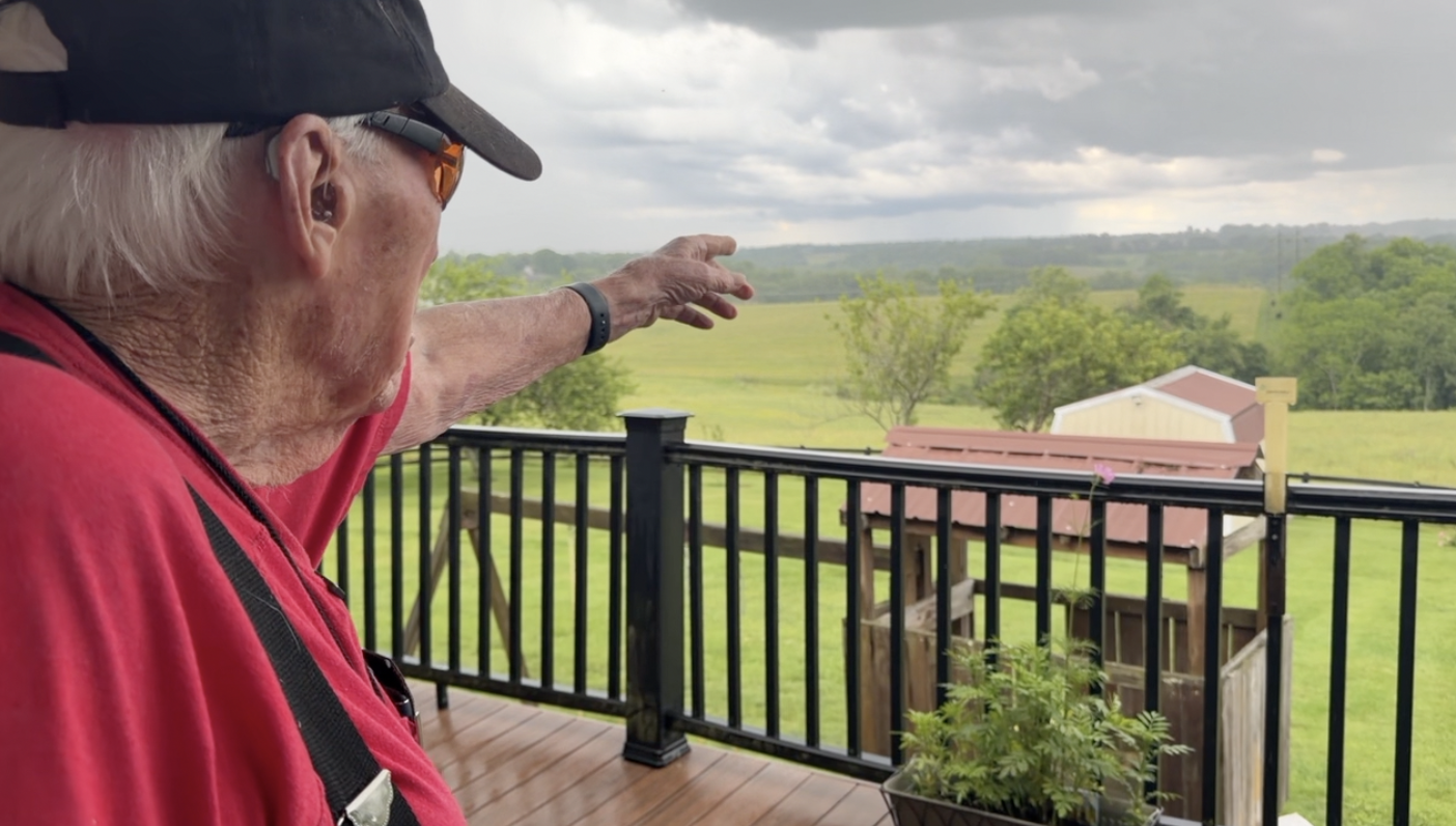 Allen Pollitt shows us his farmland