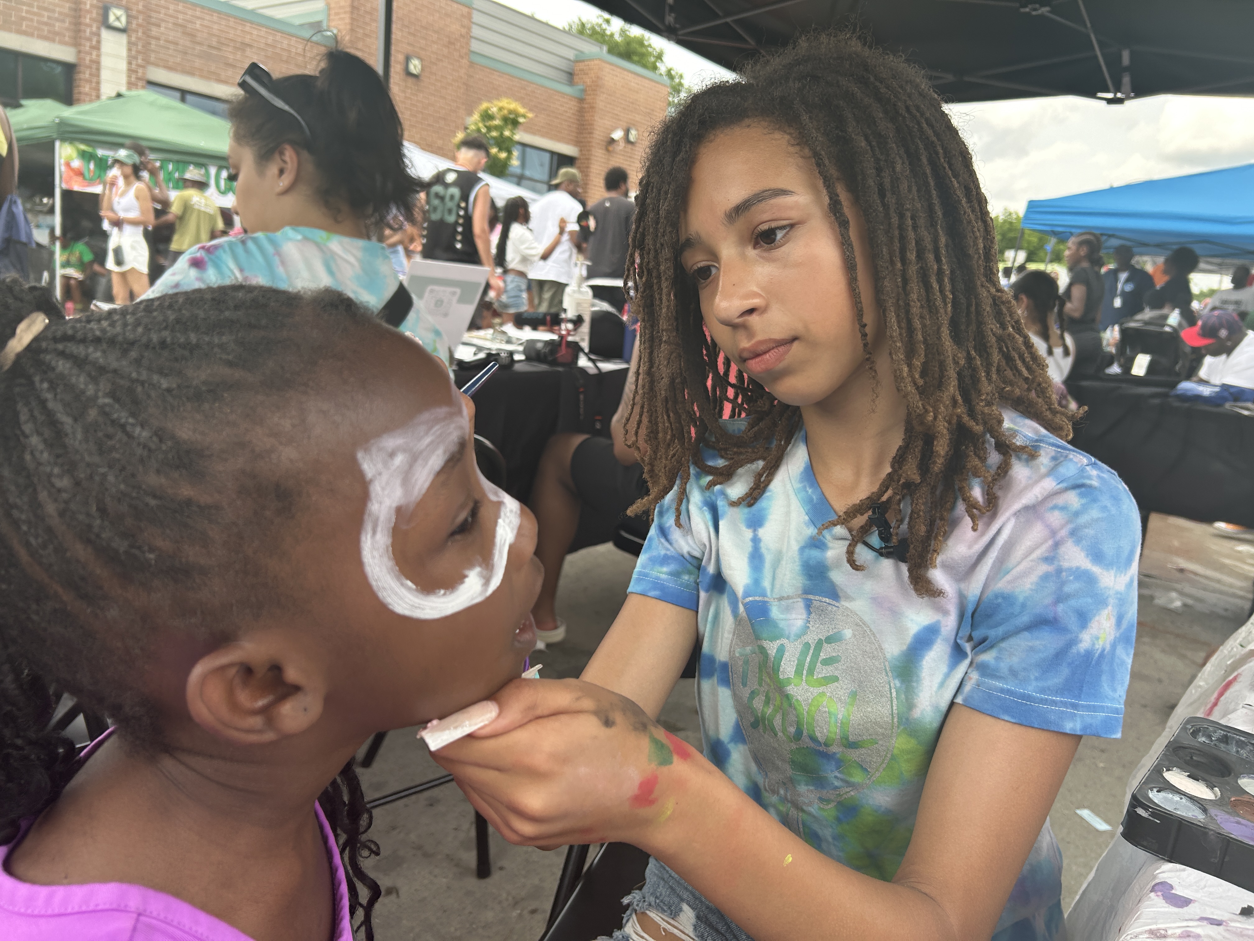 Youth leaders shine at Milwaukee's Juneteenth Festival