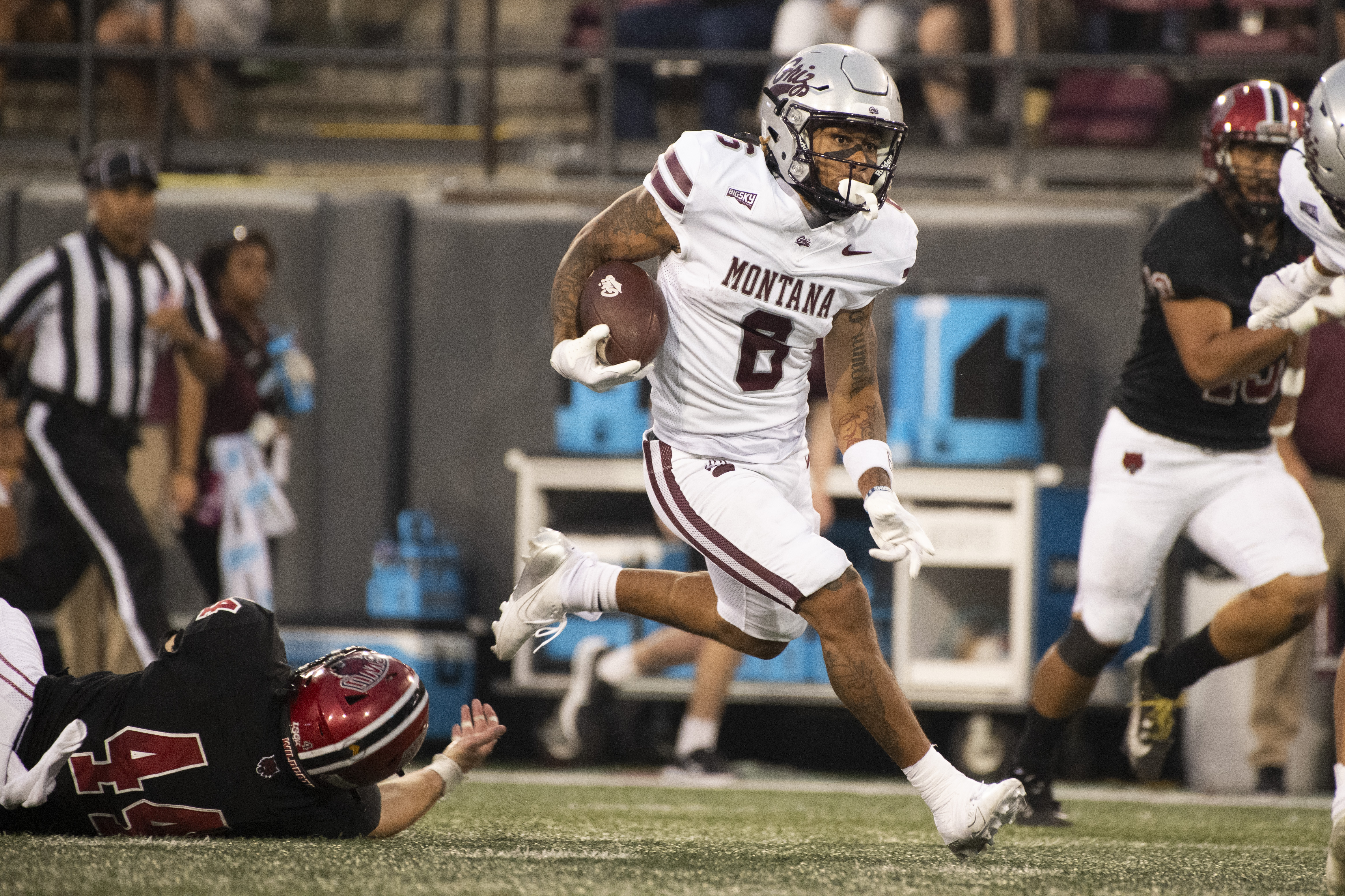 Montana Grizzlies versus Central Washington