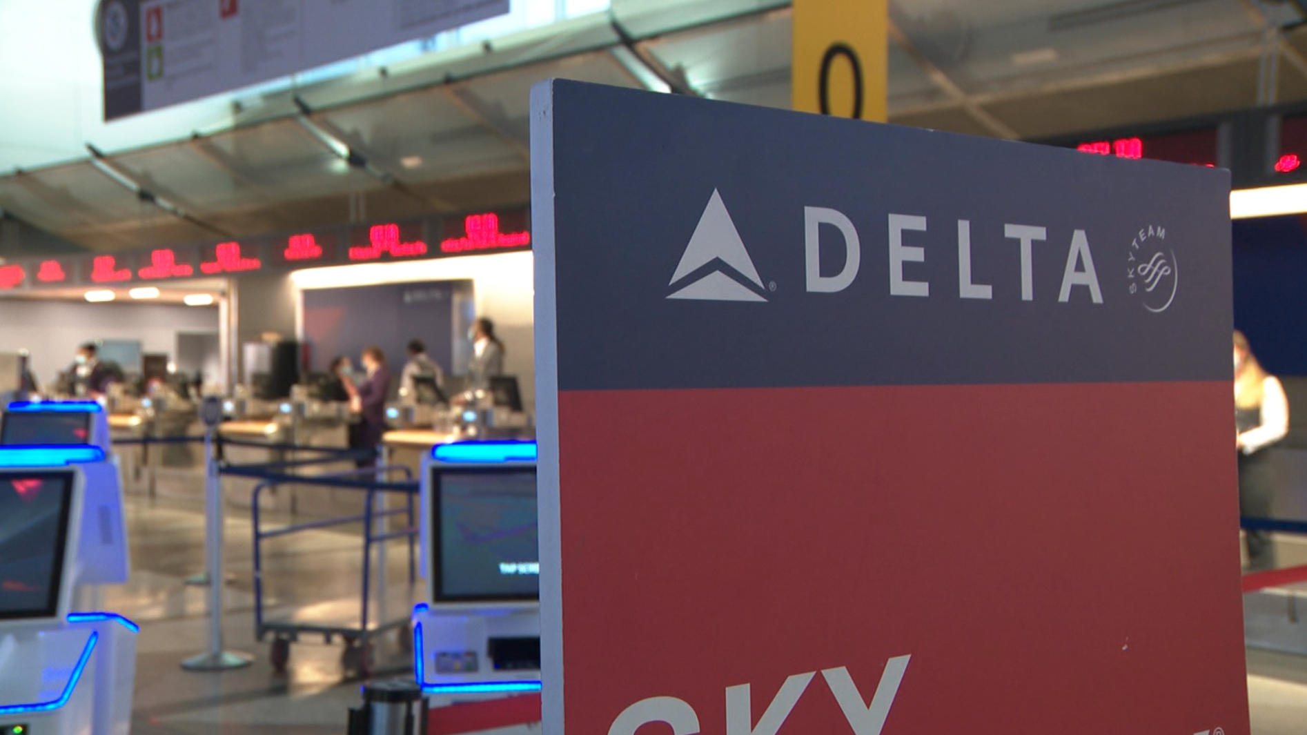 Delta calls for national unruly passenger no-fly list 