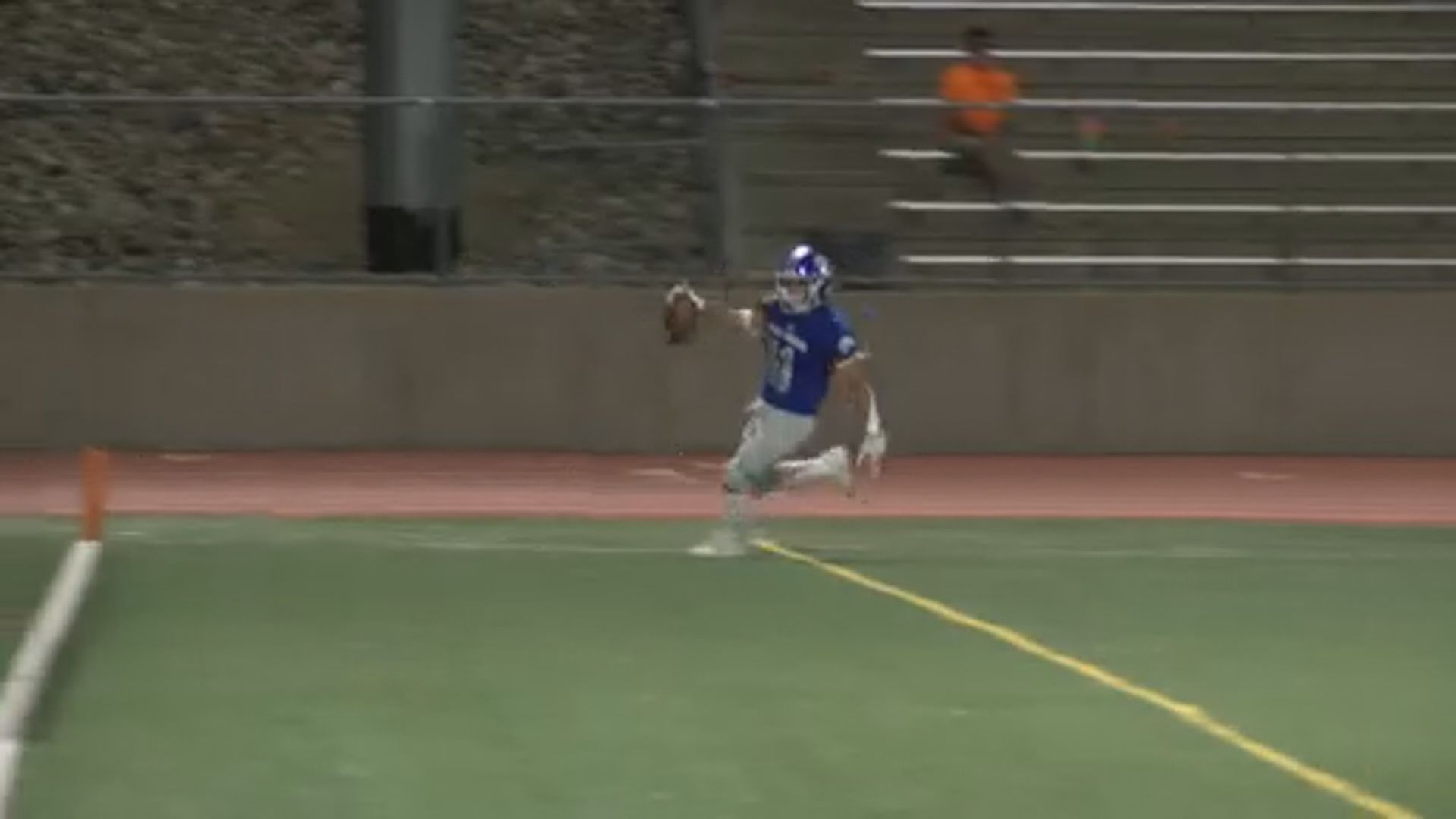 Jordan Atencio's stiff-arm strength touchdown -- Play of the Week (Week 3)