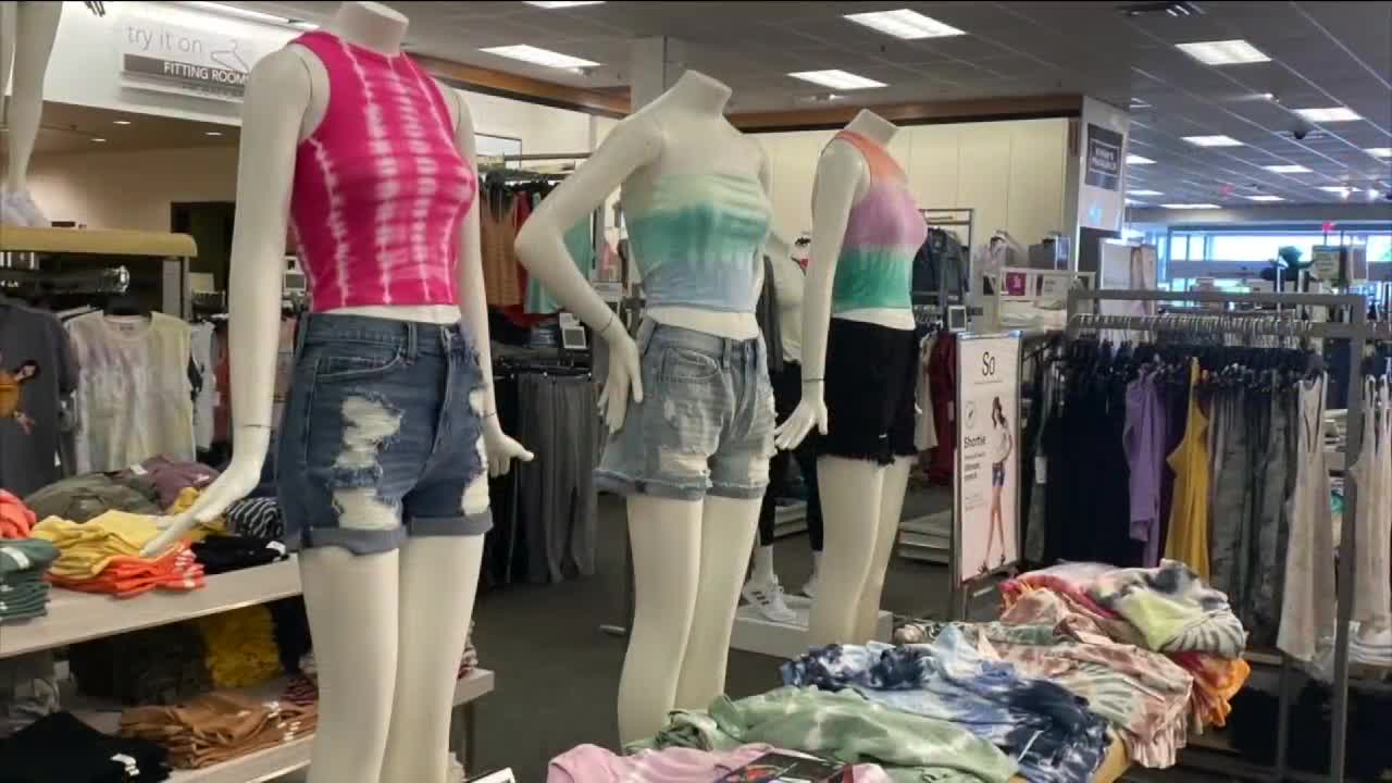 Teen girls clothing store 