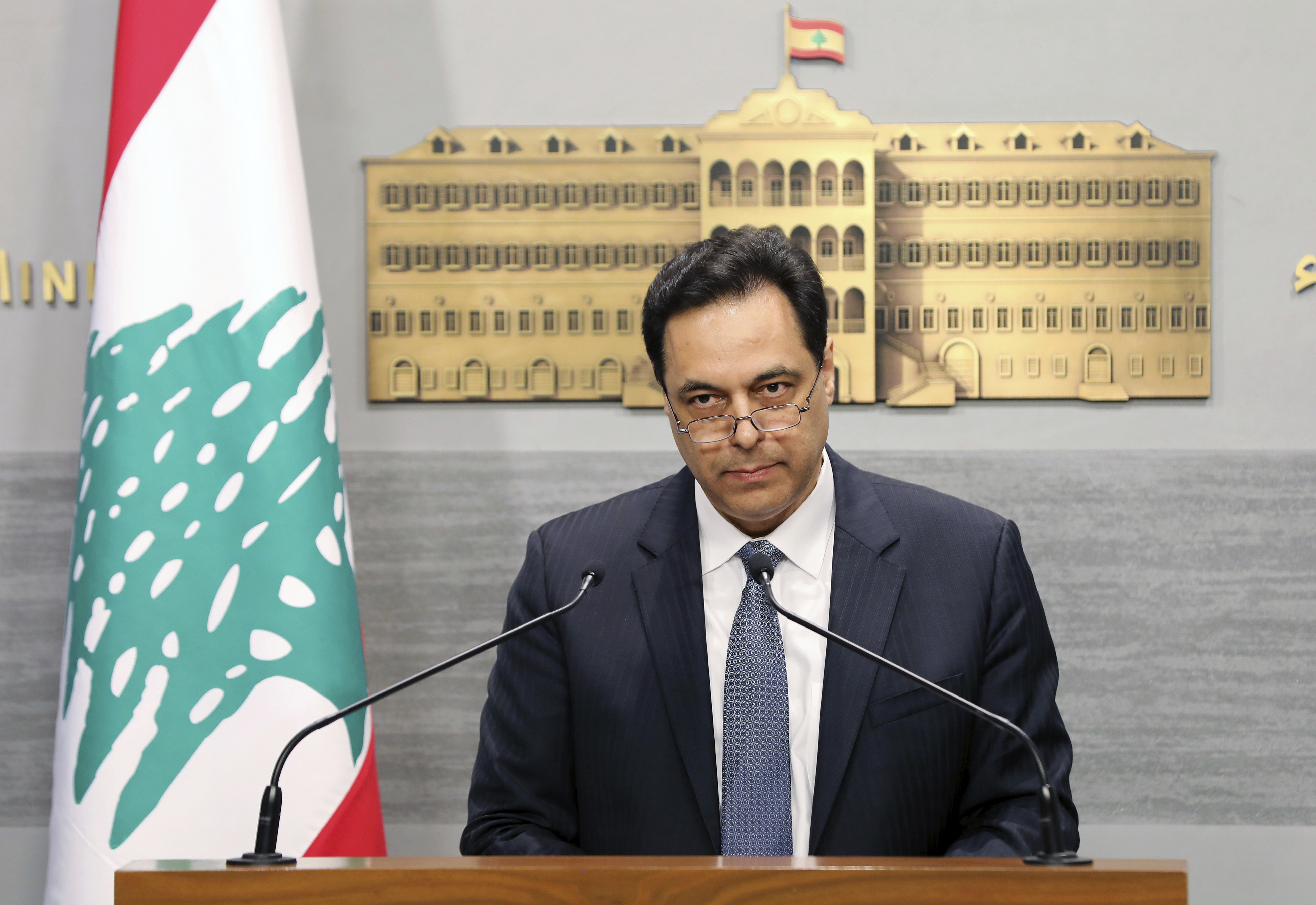 Lebanese government resigns over Beirut blast amid public fury
