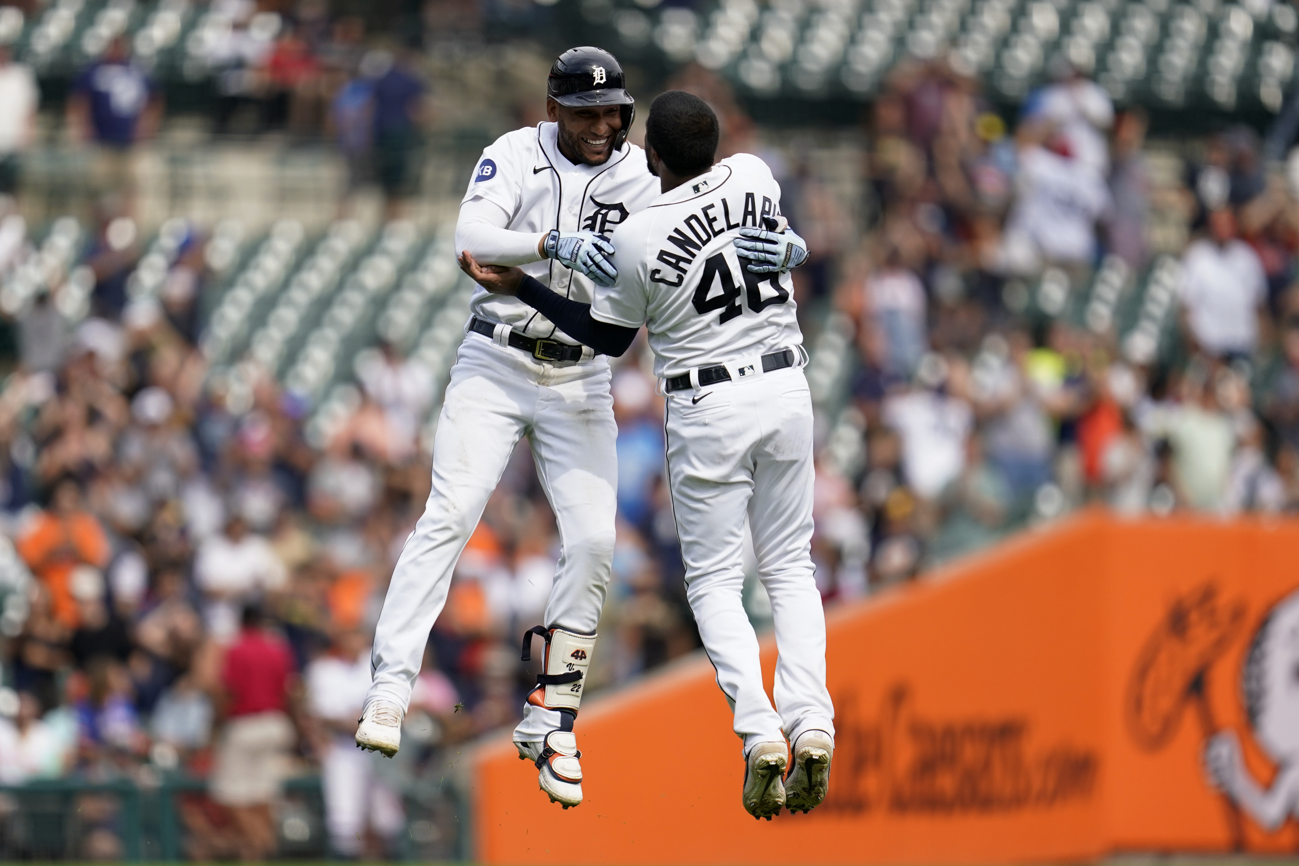 Padres Tigers Baseball
