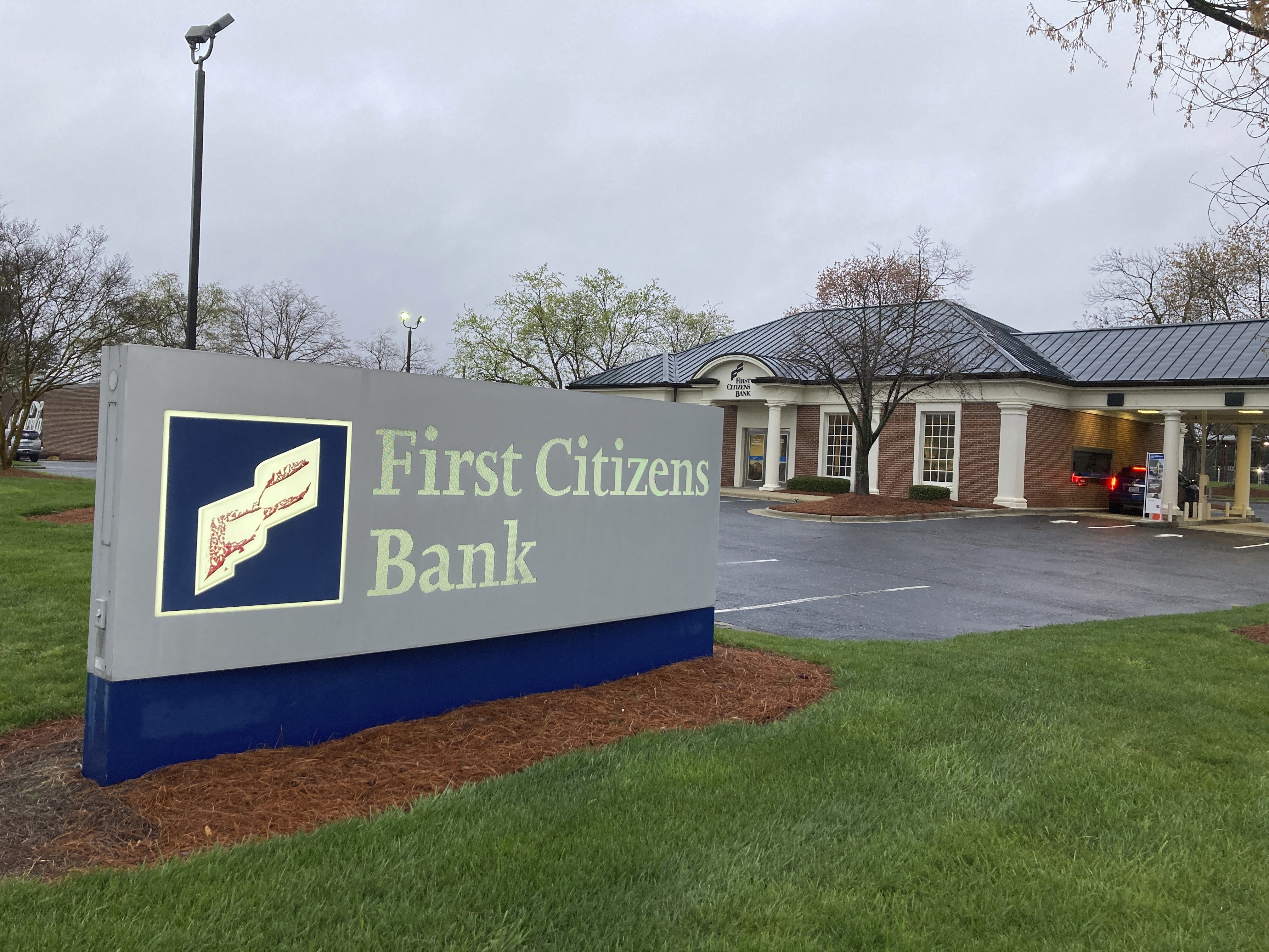 Bank Collapse_first citizens bank.jpg