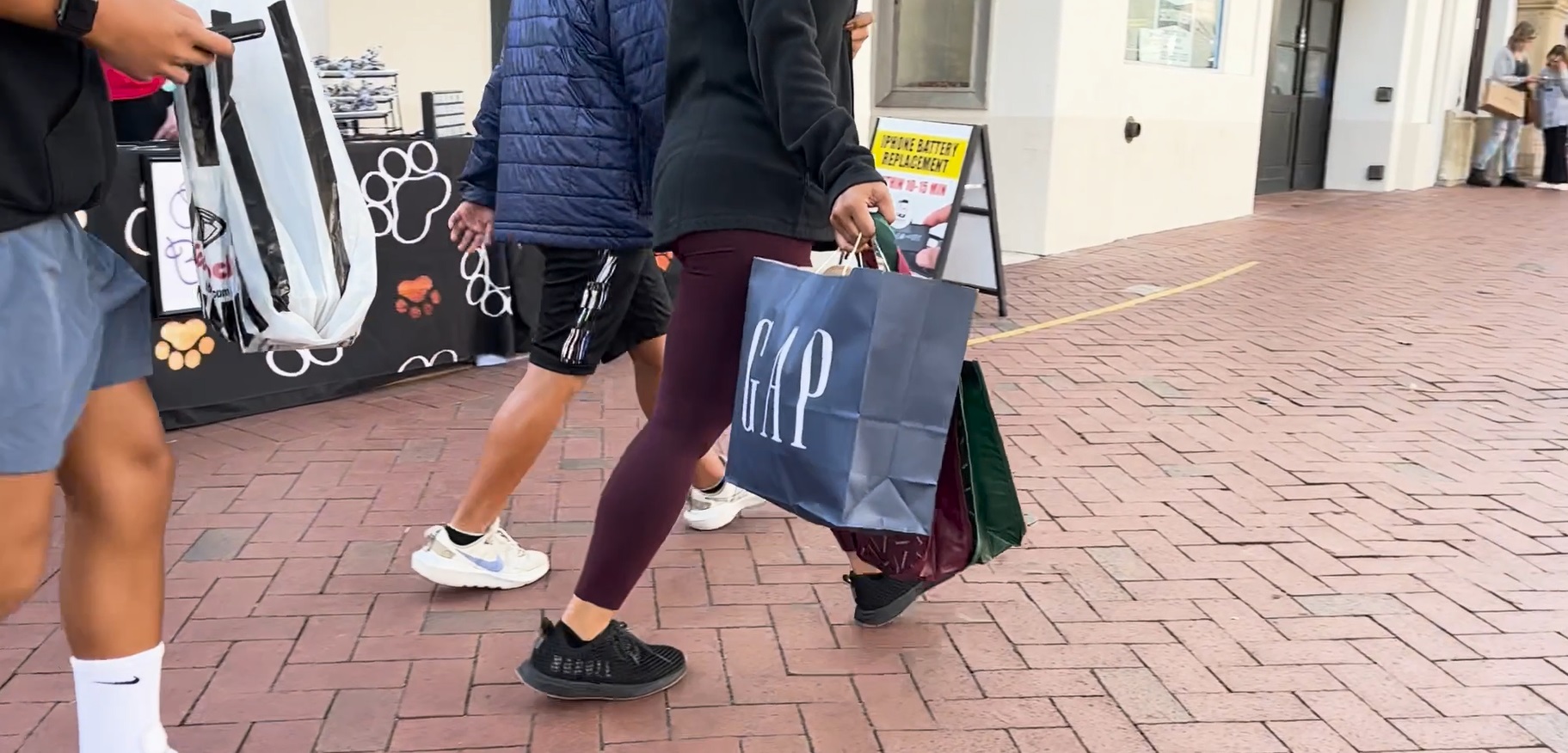 state street shopping.jpg