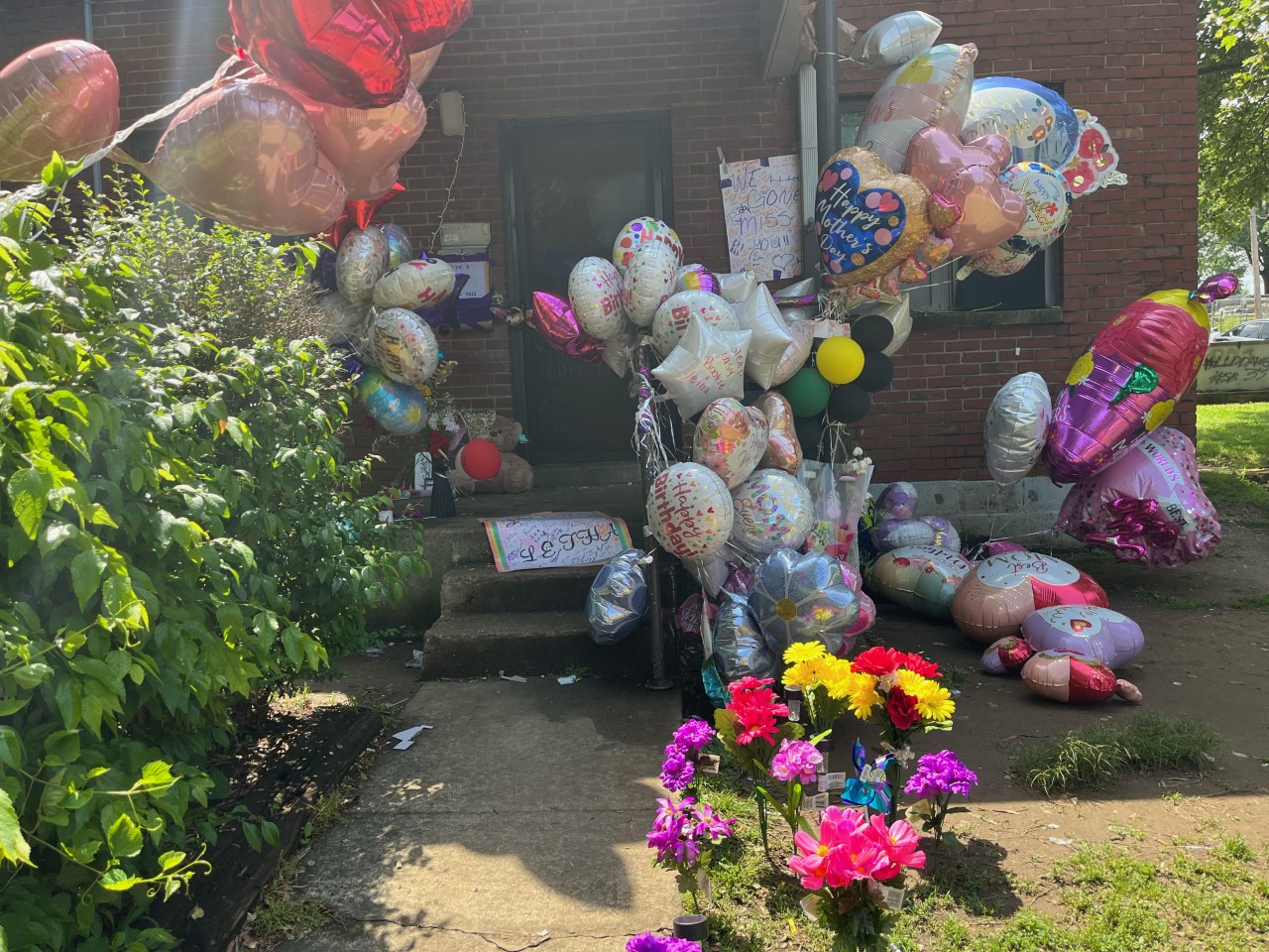 Letha memorial.jpg