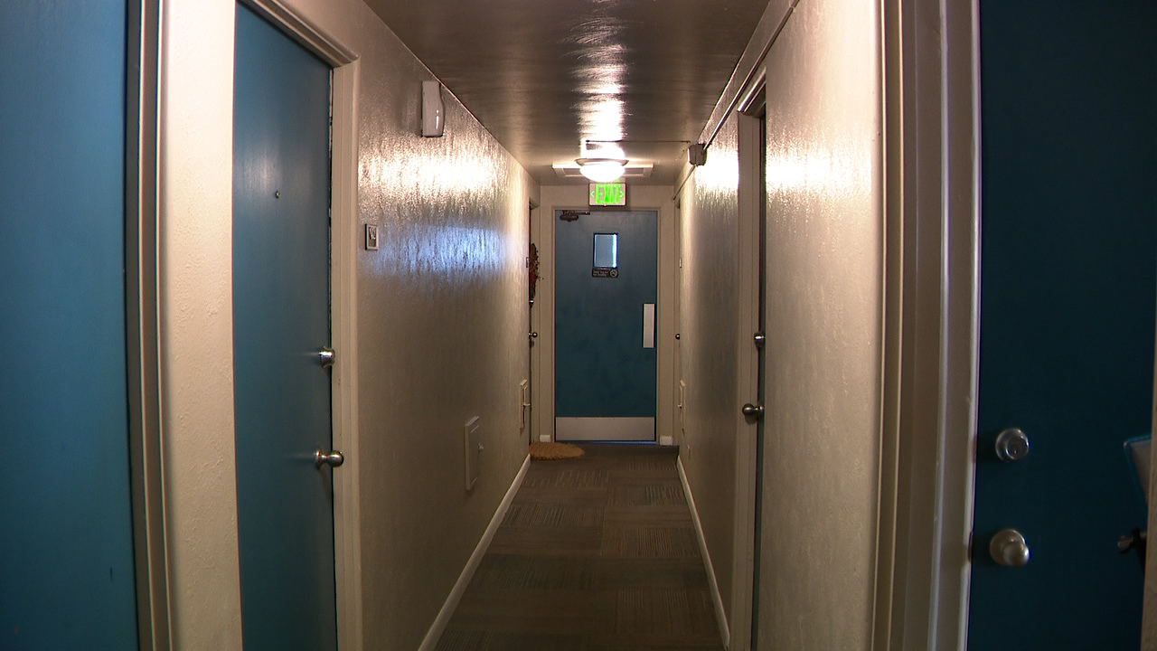 Tenants across Denver metro face deep freeze without heat 