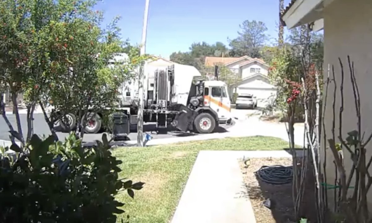 Trash video
