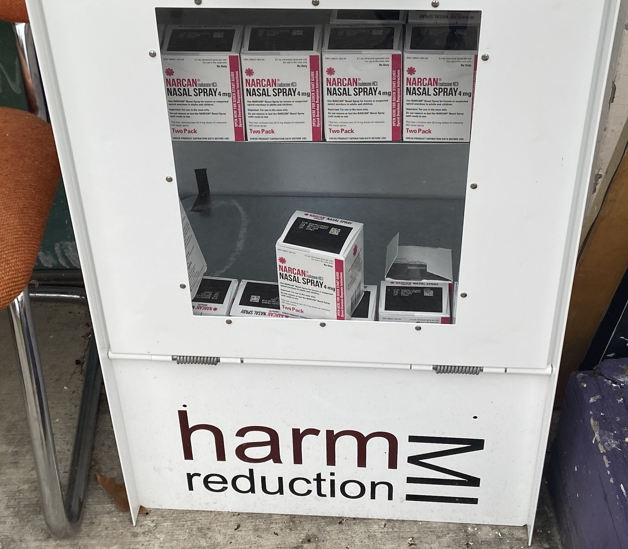 Free Narcan box offers access to life-saving drug around the clock