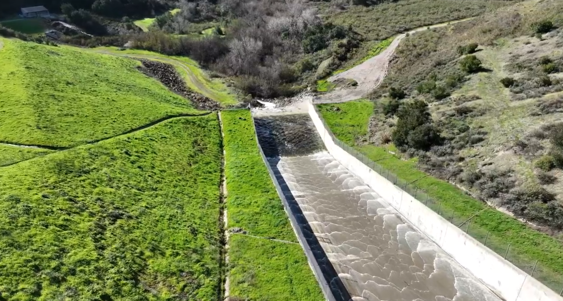 LOPEZ LAKE SPILLS FEBRUARY 2024 COURTESY COUNTY OF SAN LUIS OBISPO.png