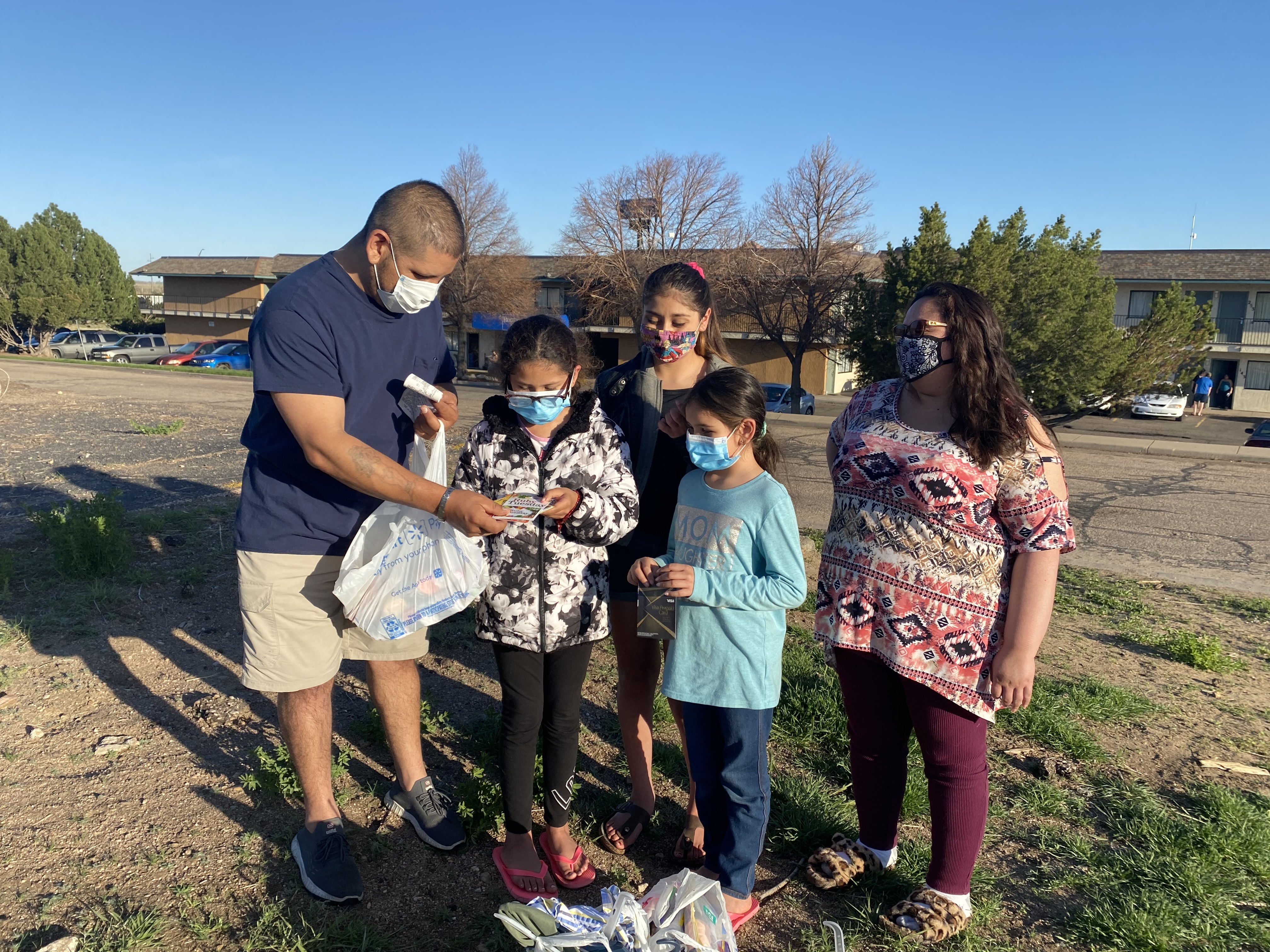 Denver7 Gives provides clothing, gift cards to Greeley family struggling to find permanent housing 
