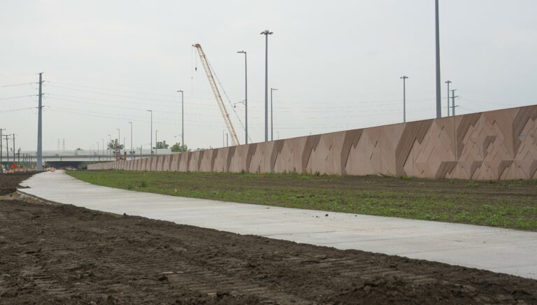 Jefferson Barrier Wall Gordie Howe International Bridge project - 1.jpg