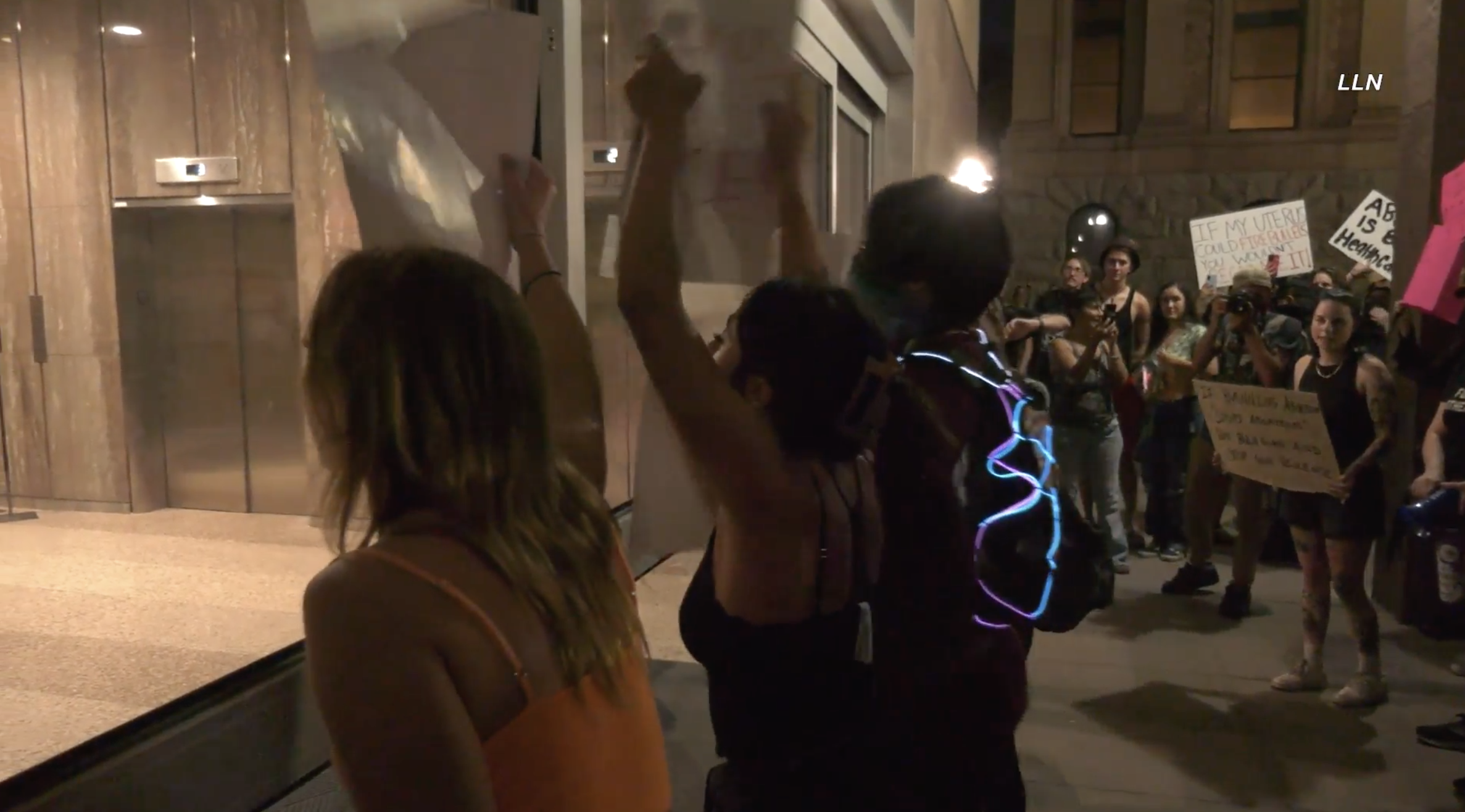 Arizona State Capitol Roe v. Wade protest